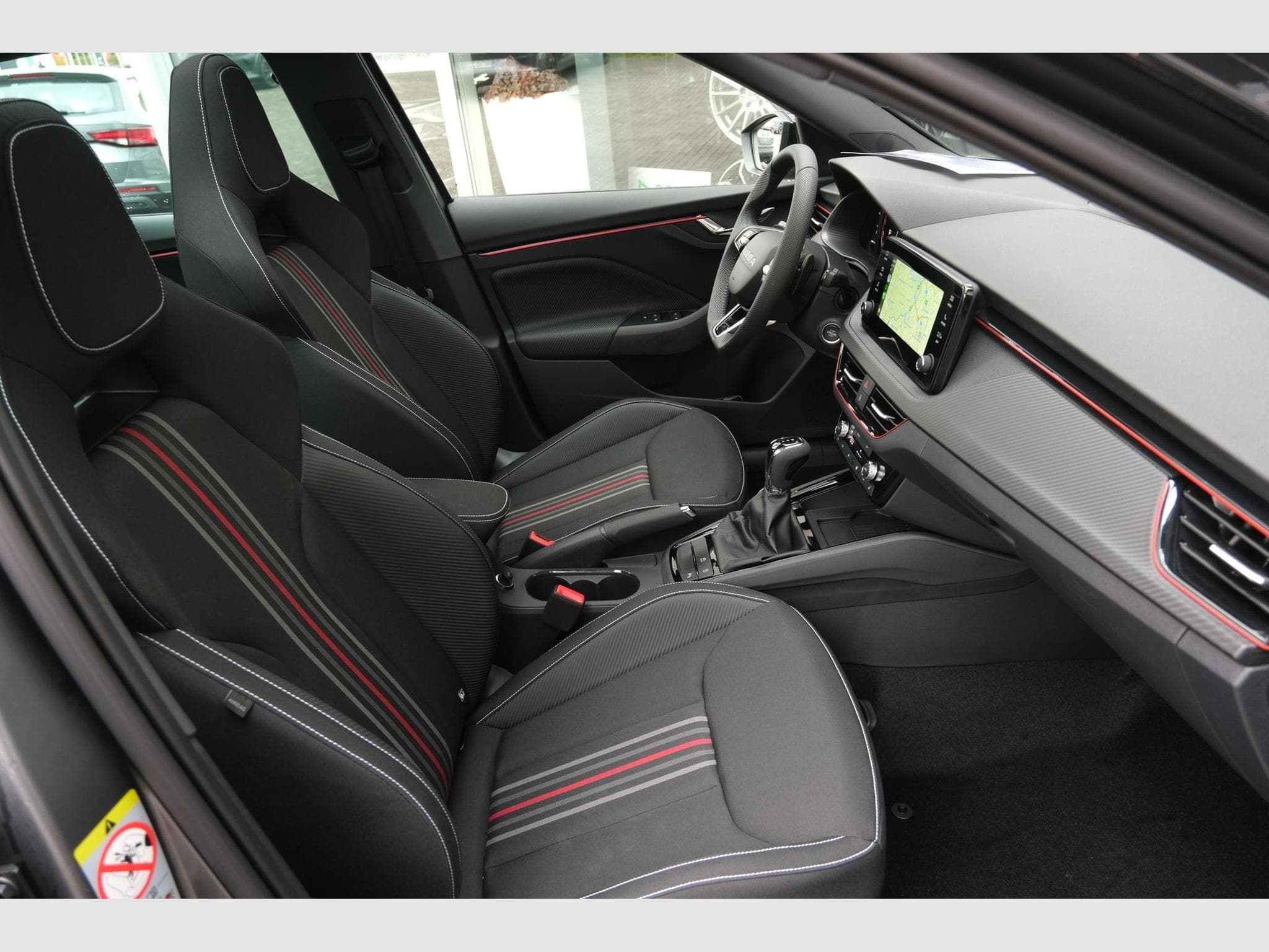 Skoda Kamiq Monte Carlo (2026) - Photo 22