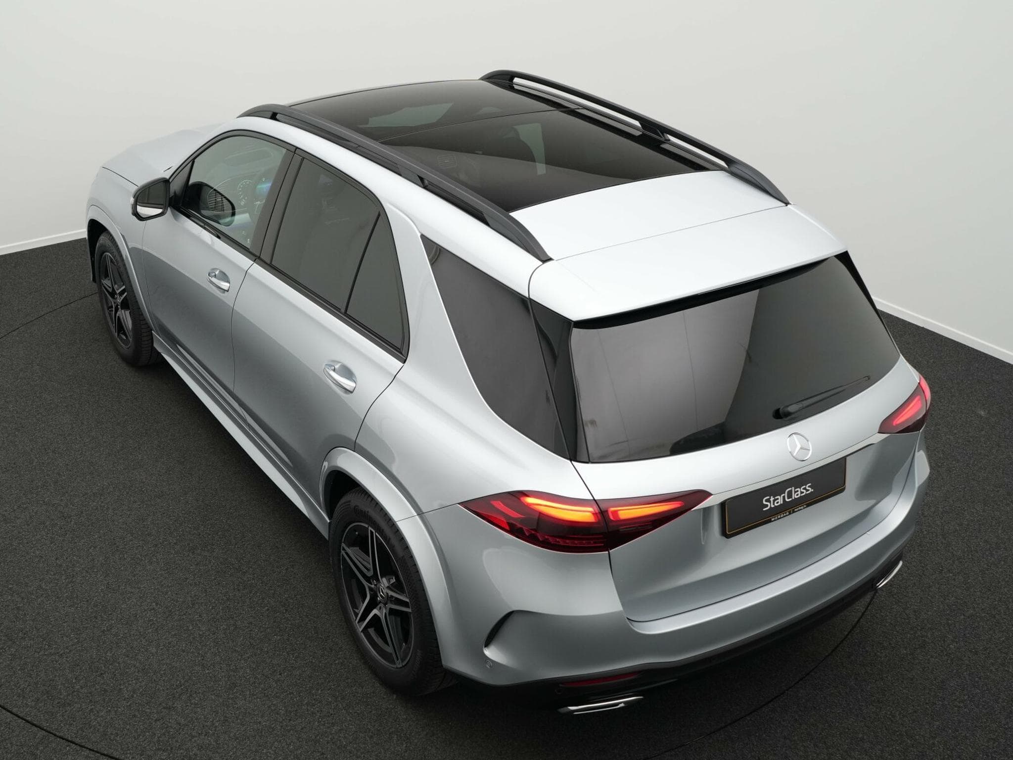 Mercedes GLE 300 d 4M (2025) - Photo 11