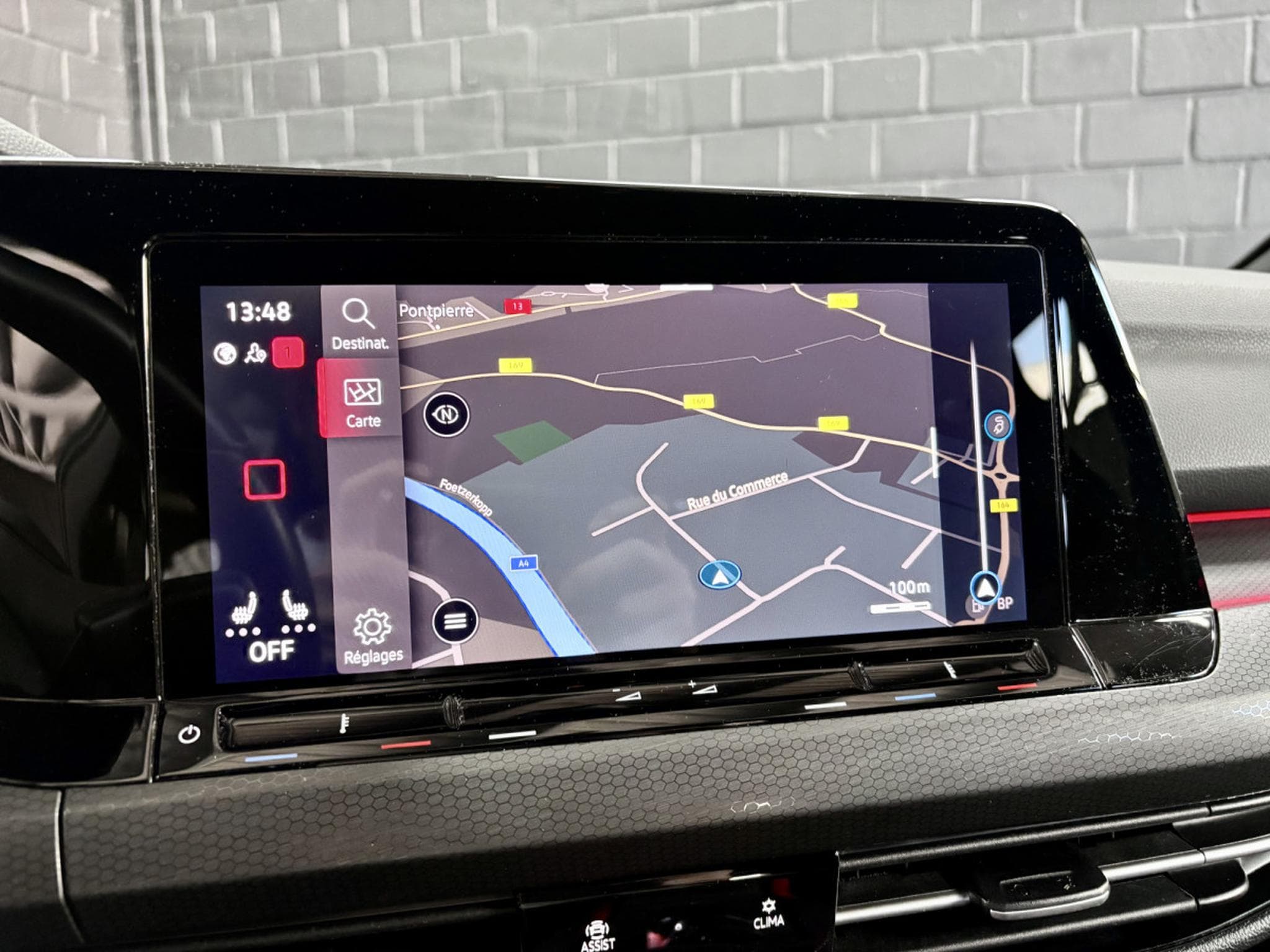 VW Golf GTI Clubsport 2.0 TSI 300 CV DSG7 *ACC* *CAM* (2022) - Photo 18