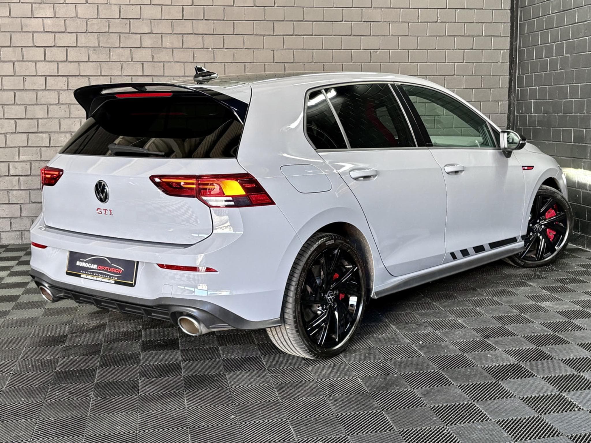 VW Golf GTI Clubsport 2.0 TSI 300 CV DSG7 *ACC* *CAM* (2022) - Photo 6