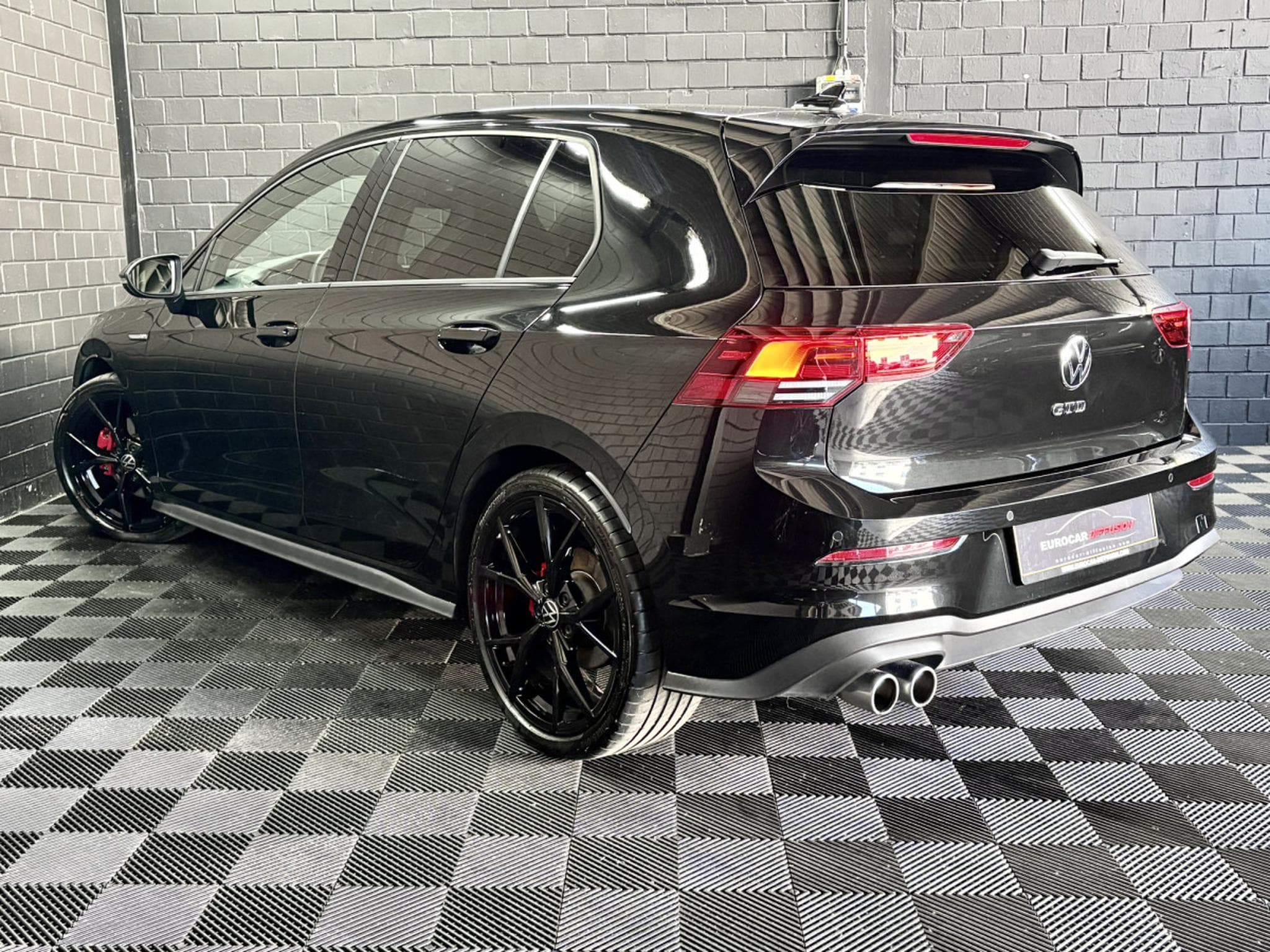 VW Golf GTD 2.0 TDI DSG7 200 CV *HARMAN* CAMERA* (2024) - Photo 4