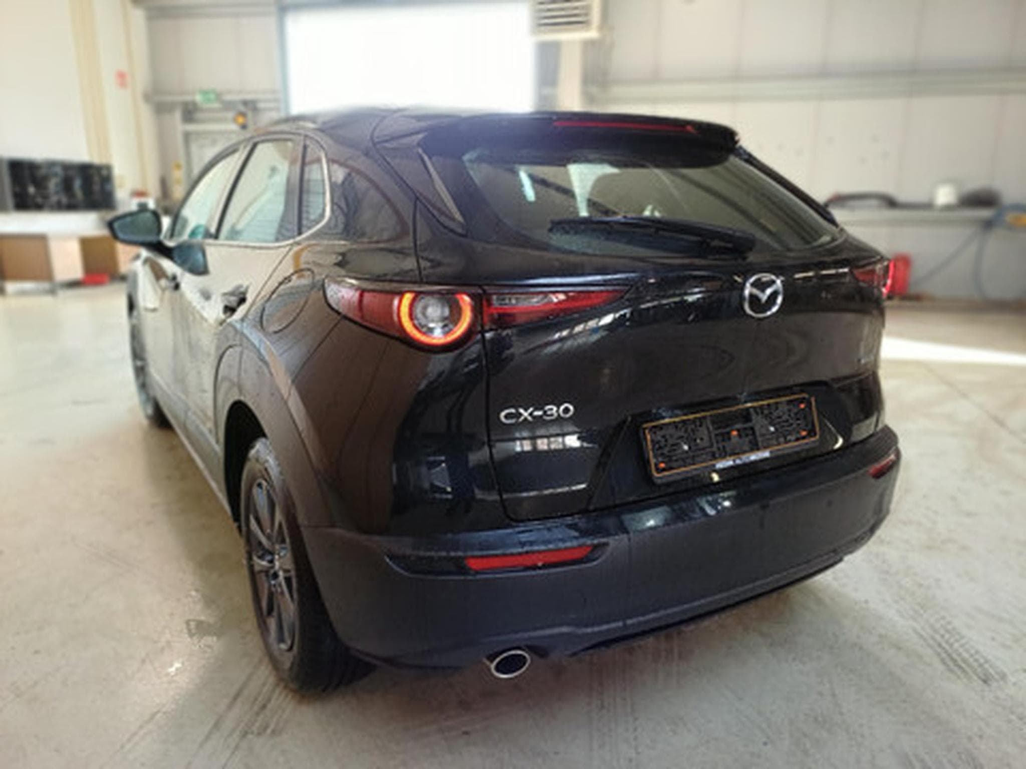 Mazda CX-30 MY2024 2.0L e-Skyactiv G 122 hp 6MT Exclusive Line (2024) - Photo 4