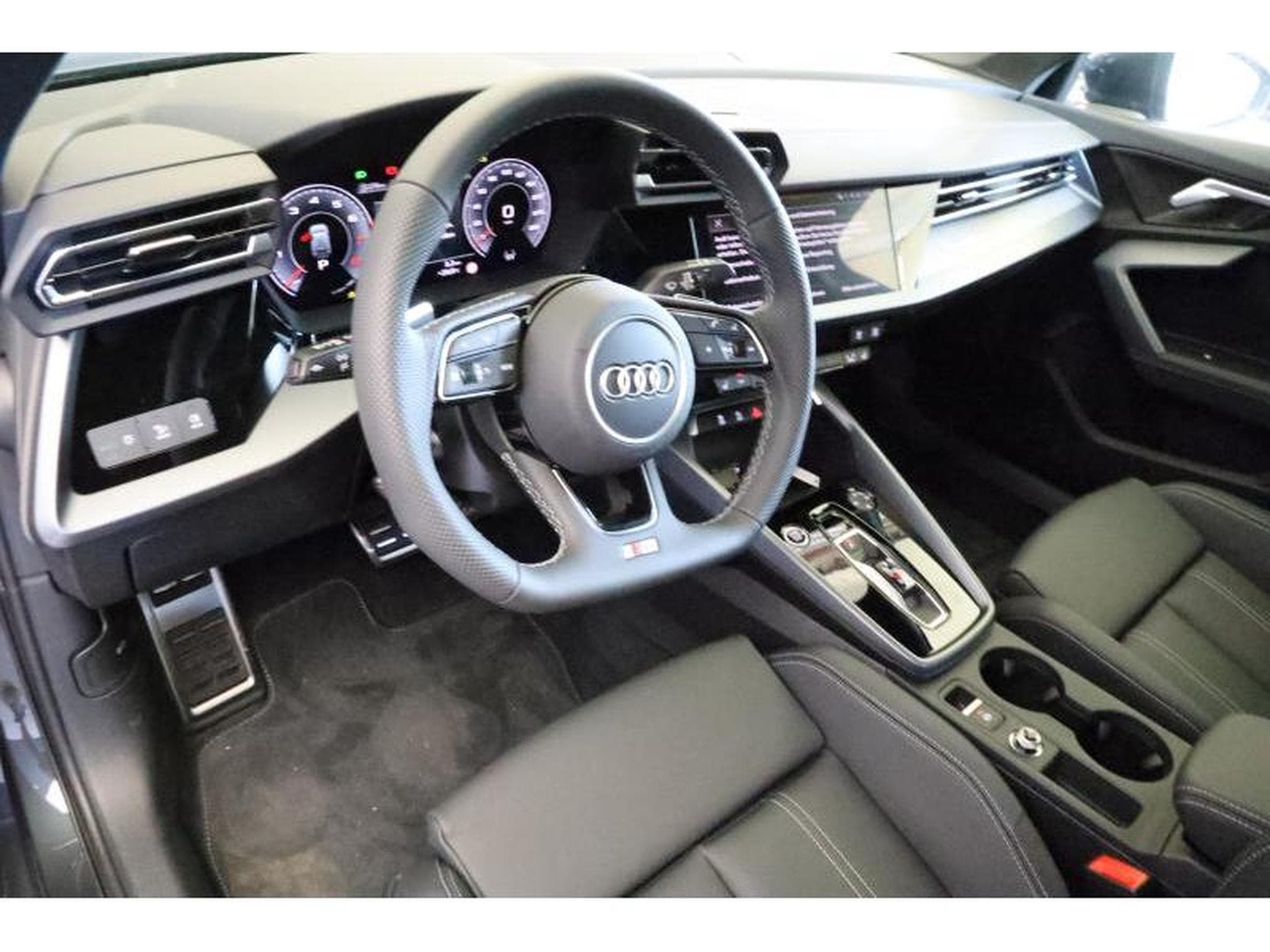 Audi A3 Sportback (2025) - Photo 12