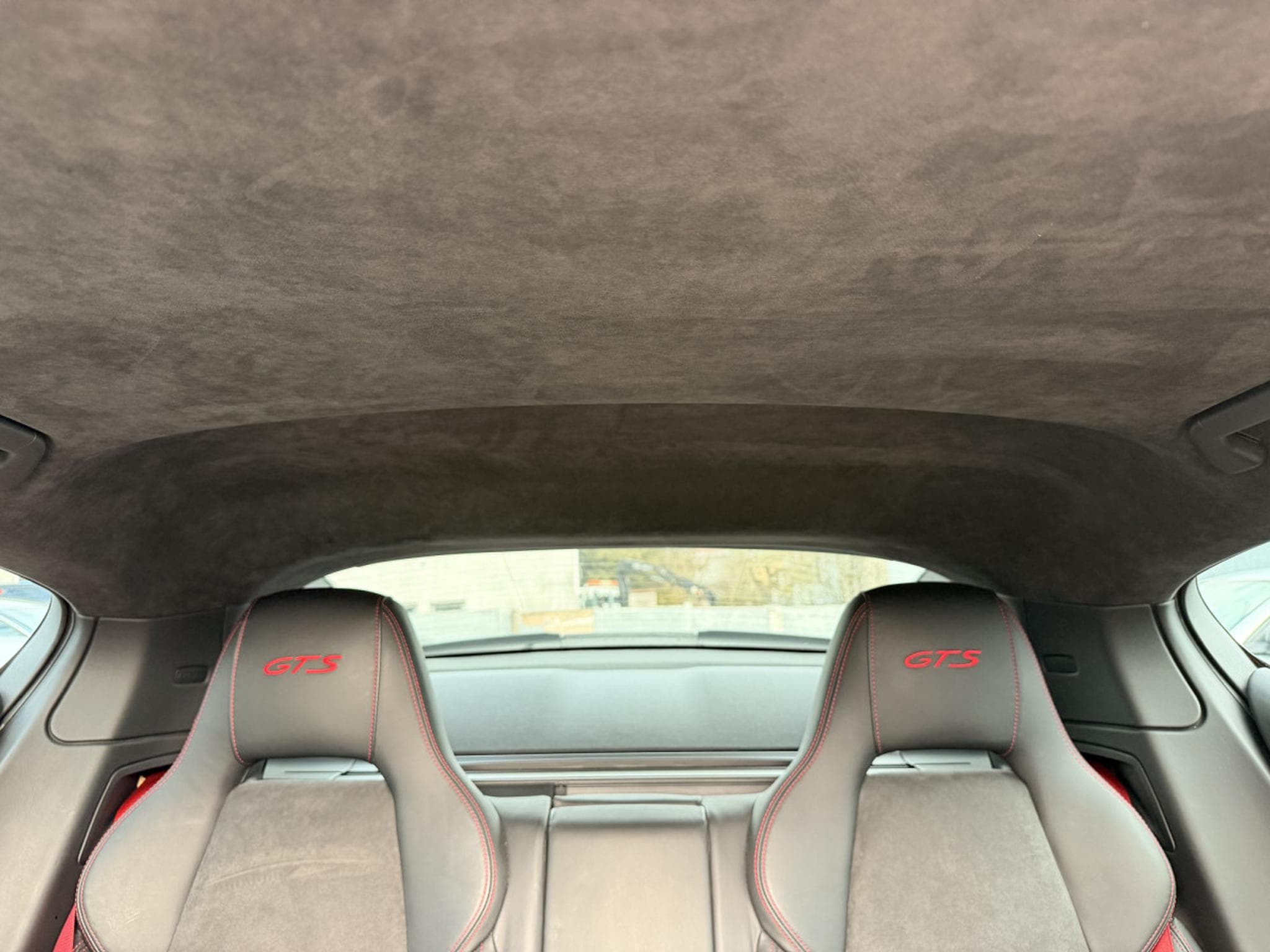 Porsche Panamera GTS (2012) - Photo 24