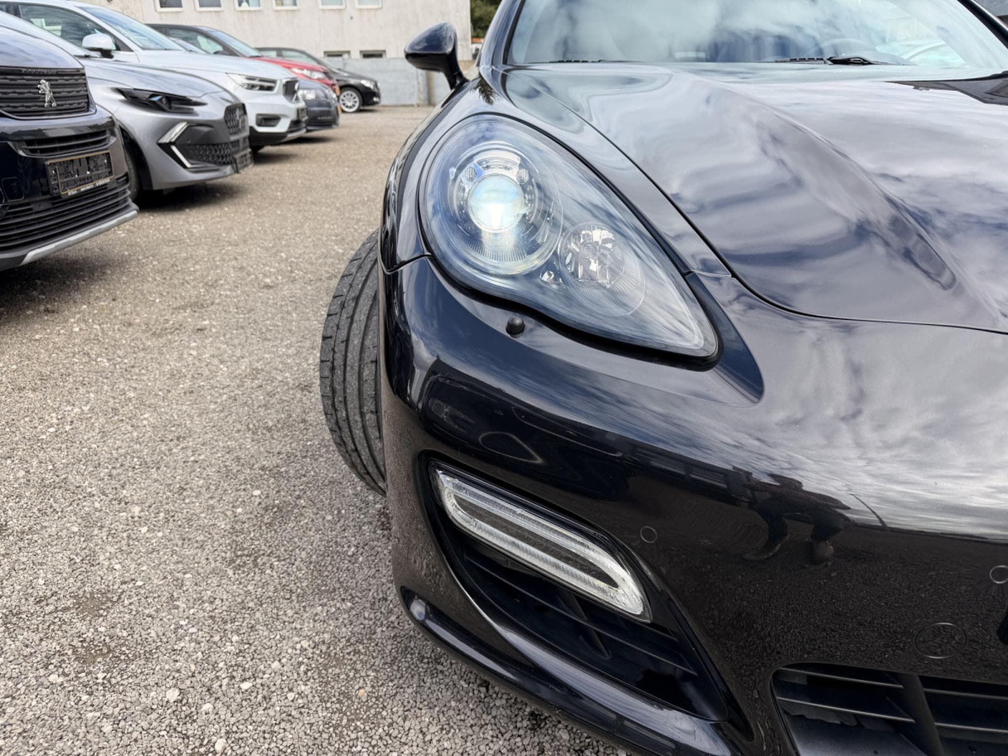 Porsche Panamera GTS (2012) - Photo 9