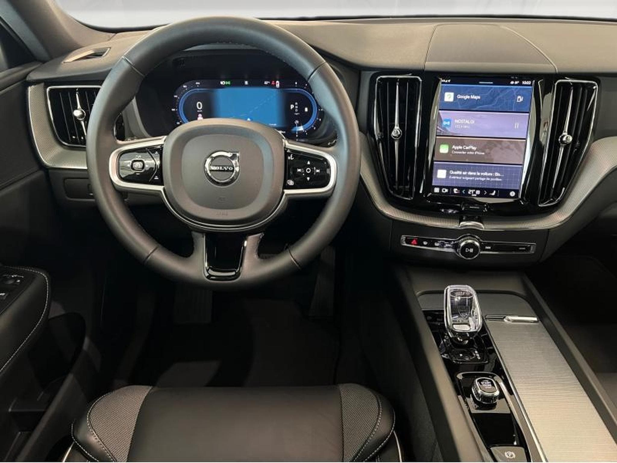 Volvo XC60 Black Edition (2025) - Photo 14