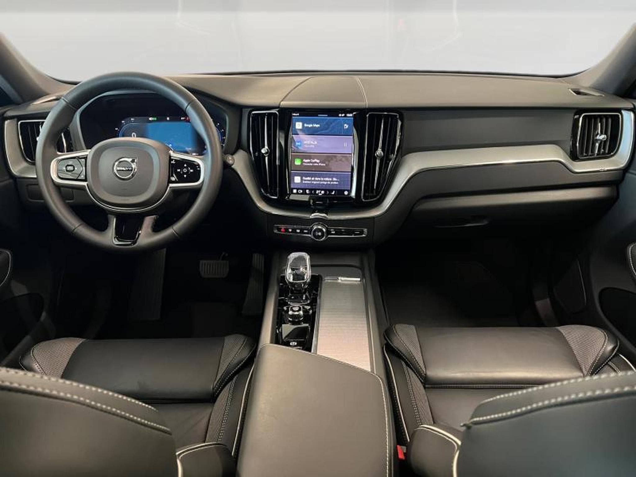 Volvo XC60 Black Edition (2025) - Photo 7