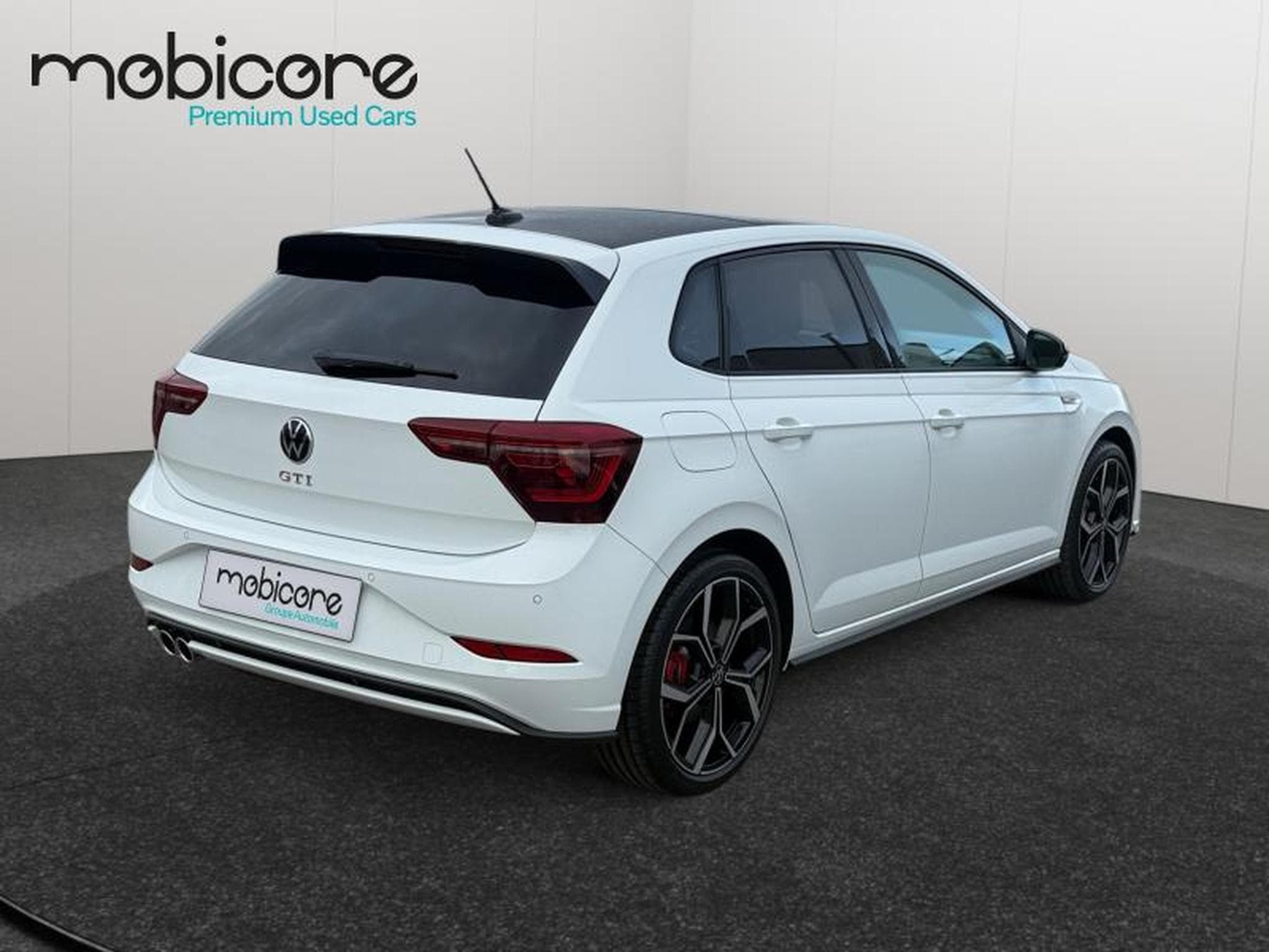 VW Polo 2.0 TSI DSG / !! NEW CAR !! (2025) - Photo 2
