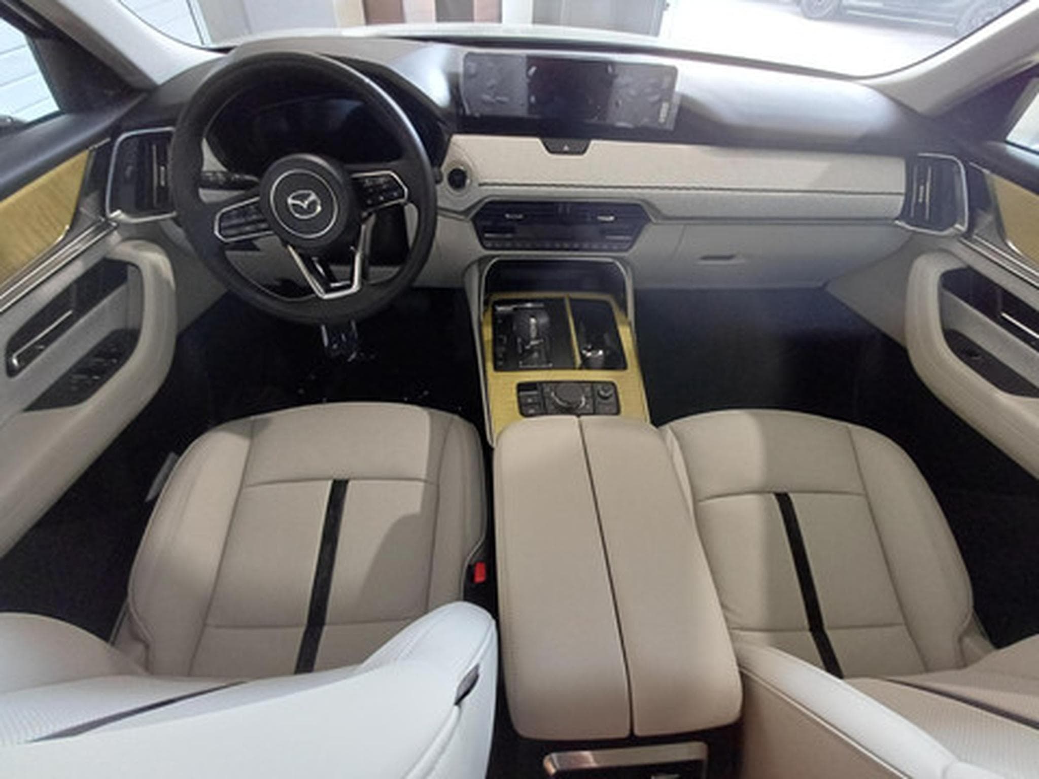 Mazda CX-80 2.5 240kW Auto Takumi Plus AWD (2025) - Photo 7