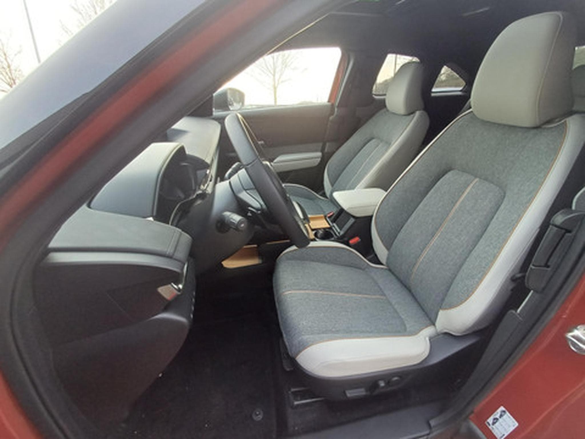 Mazda MX-30 e-SKYACTIV 145 pk Makoto (2025) - Photo 8