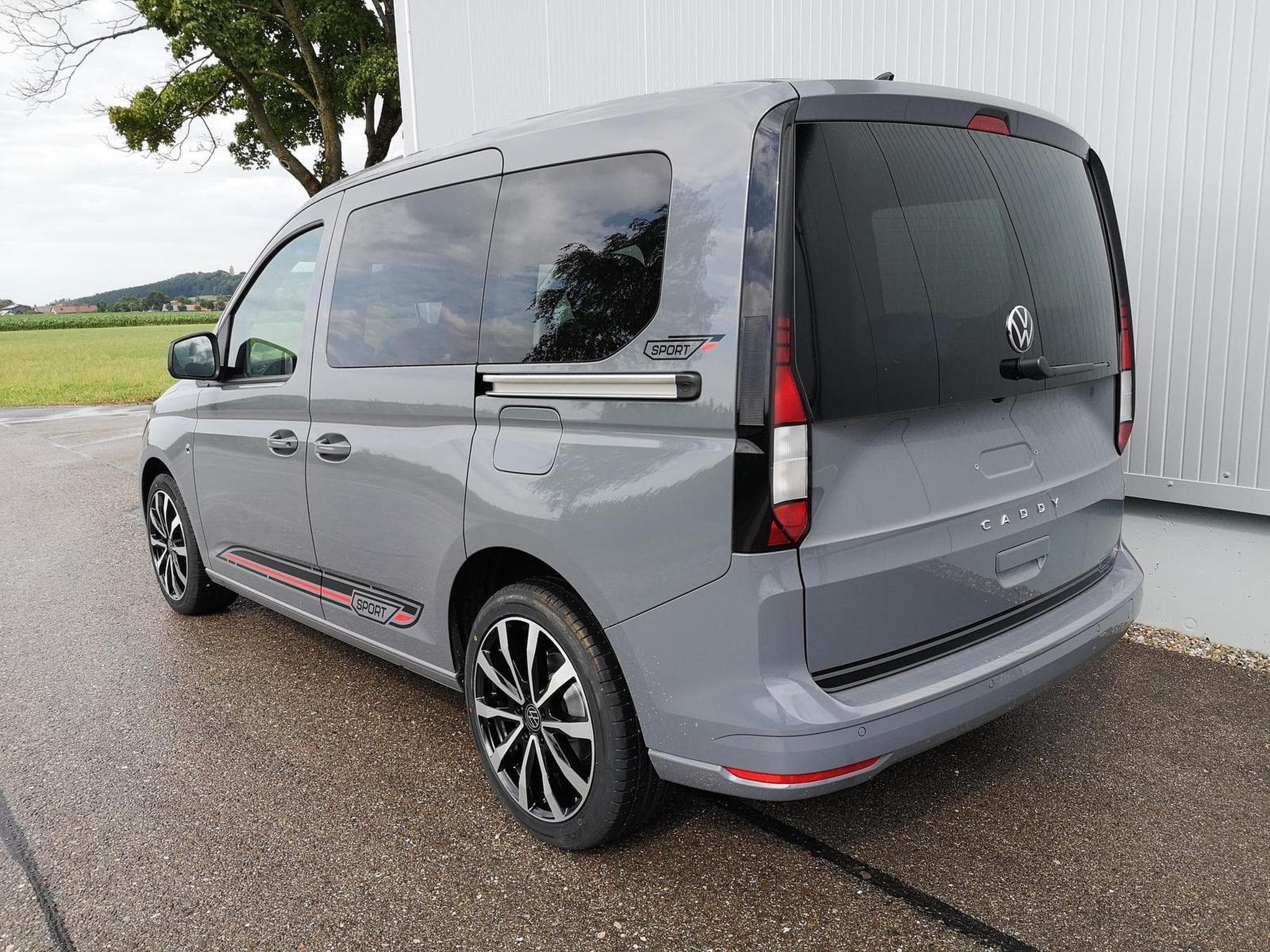 VW Caddy Basis (2025) - Photo 2