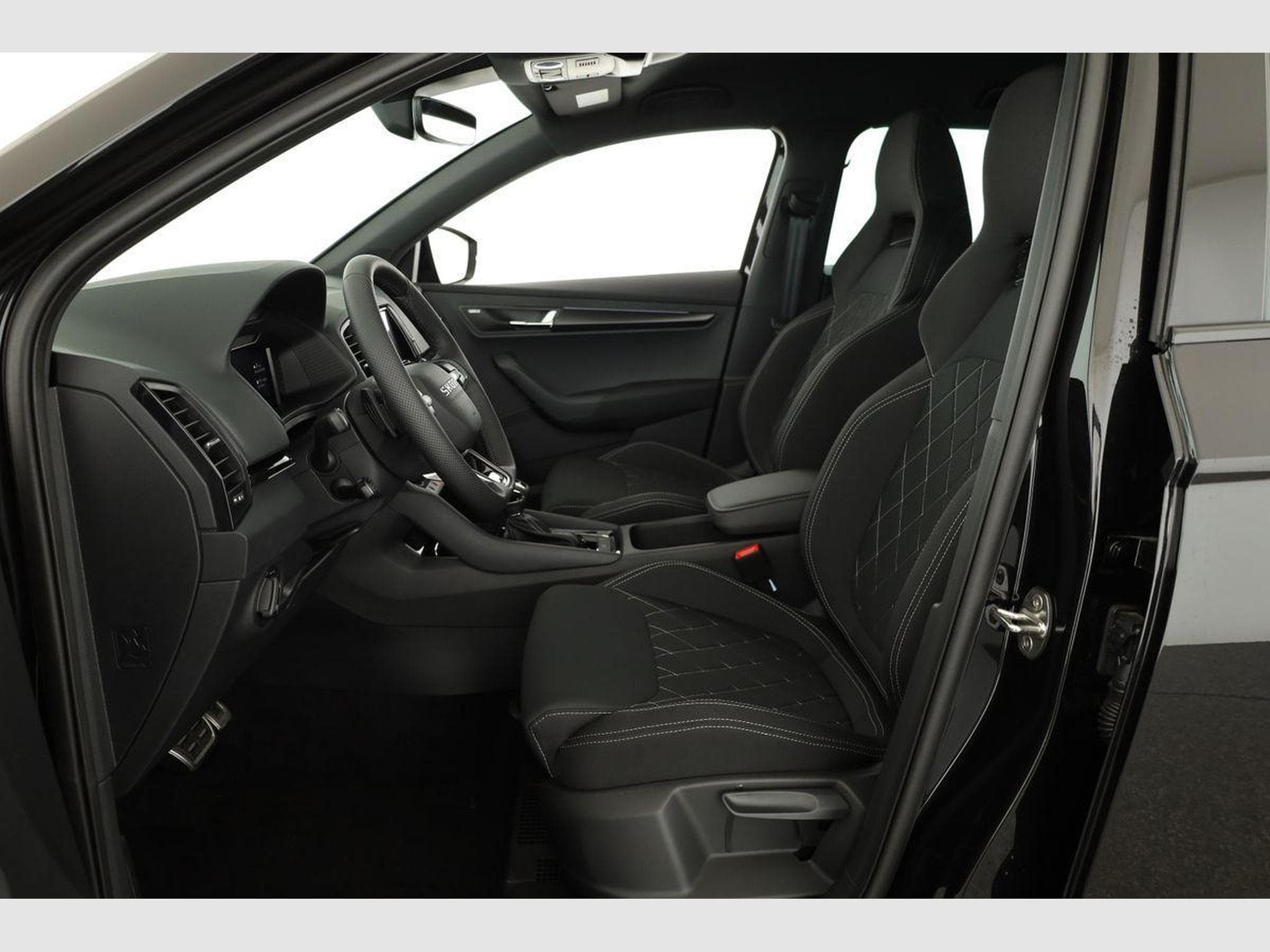 Skoda Karoq Sportline (2026) - Photo 10