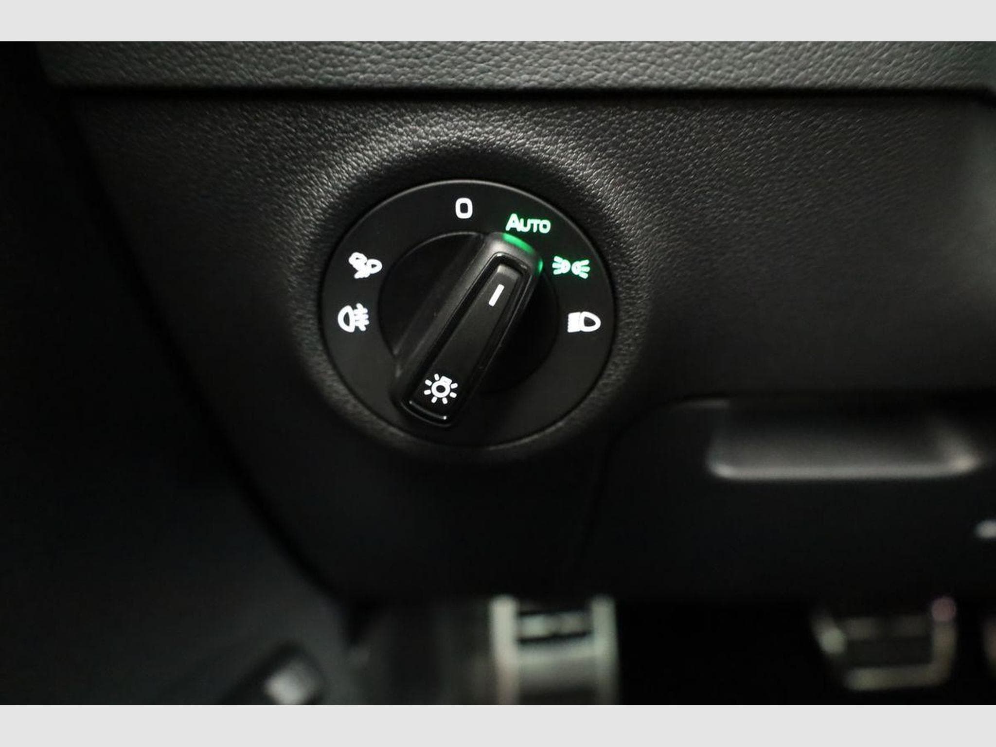 Skoda Karoq Sportline (2026) - Photo 8