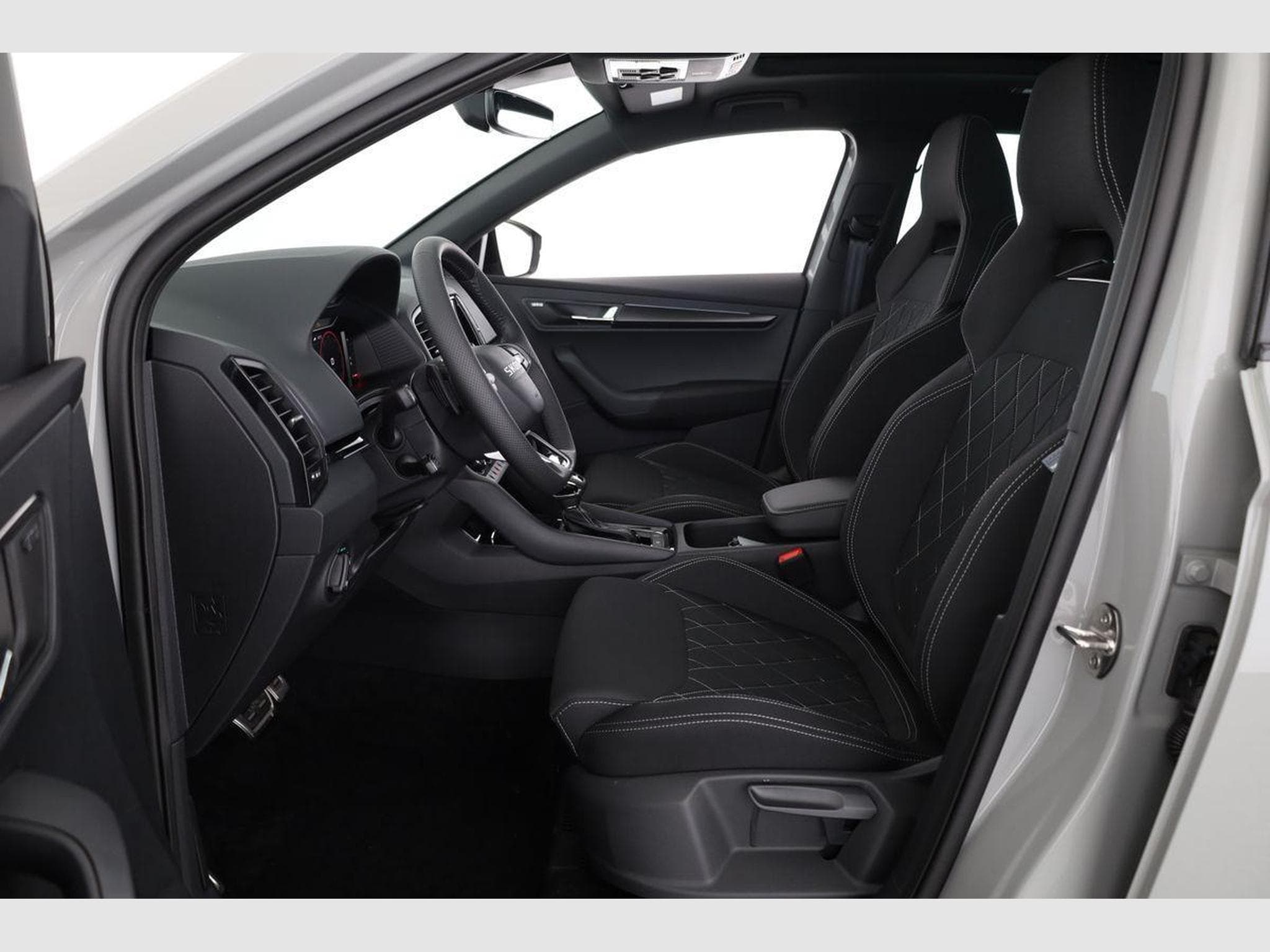 Skoda Karoq Sportline (2026) - Photo 11