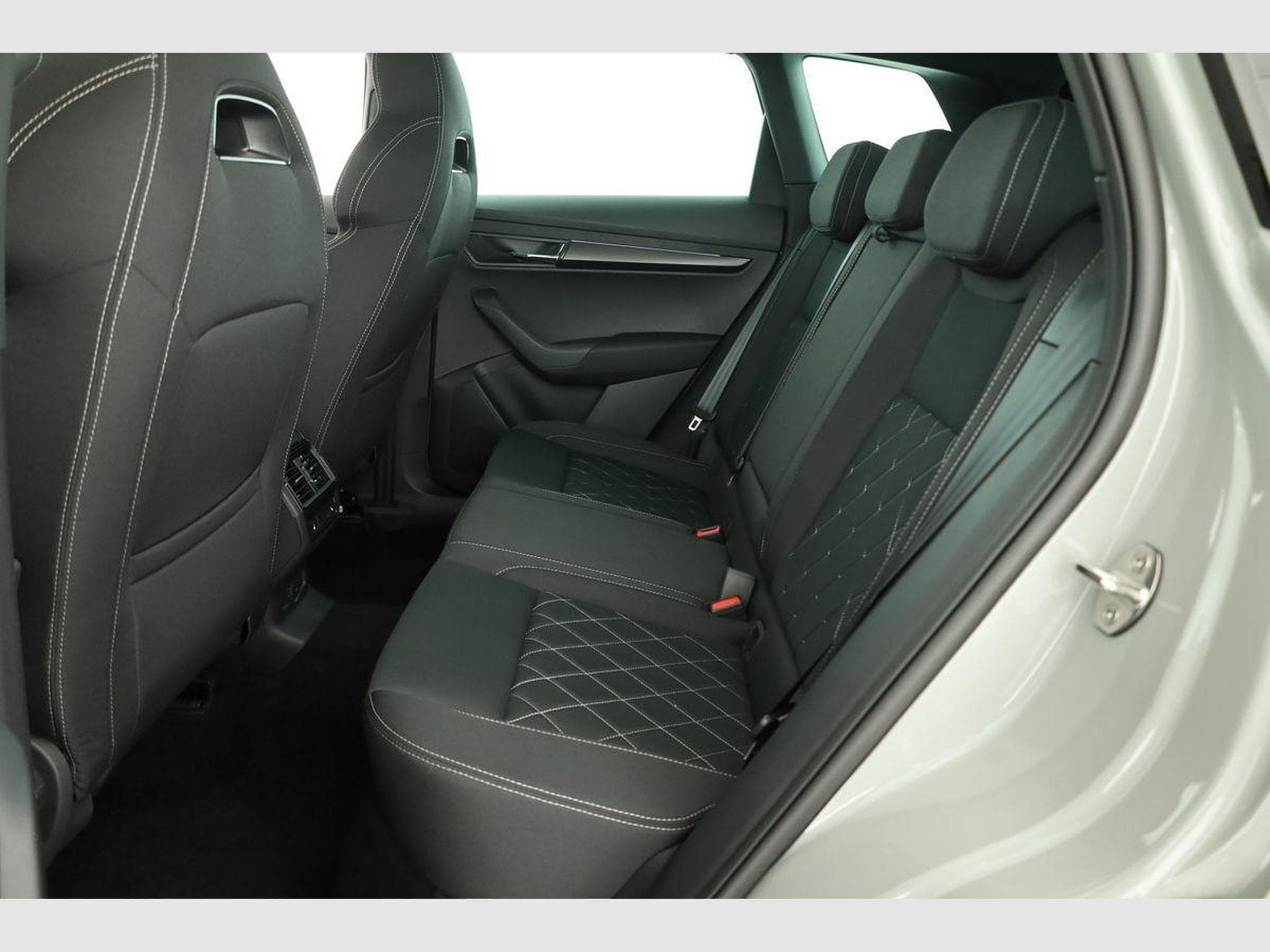 Skoda Karoq Sportline (2026) - Photo 13