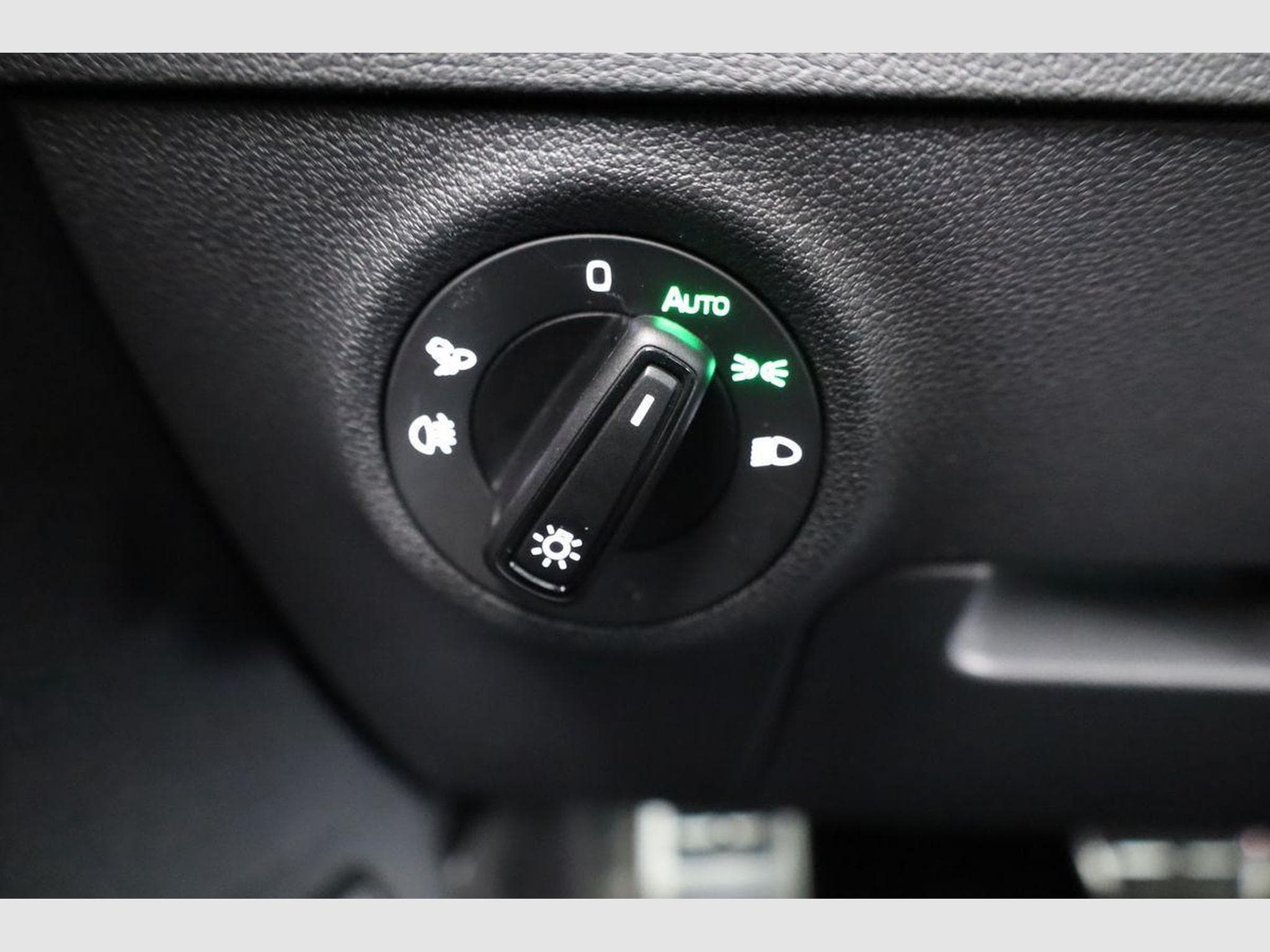 Skoda Karoq Sportline (2026) - Photo 8