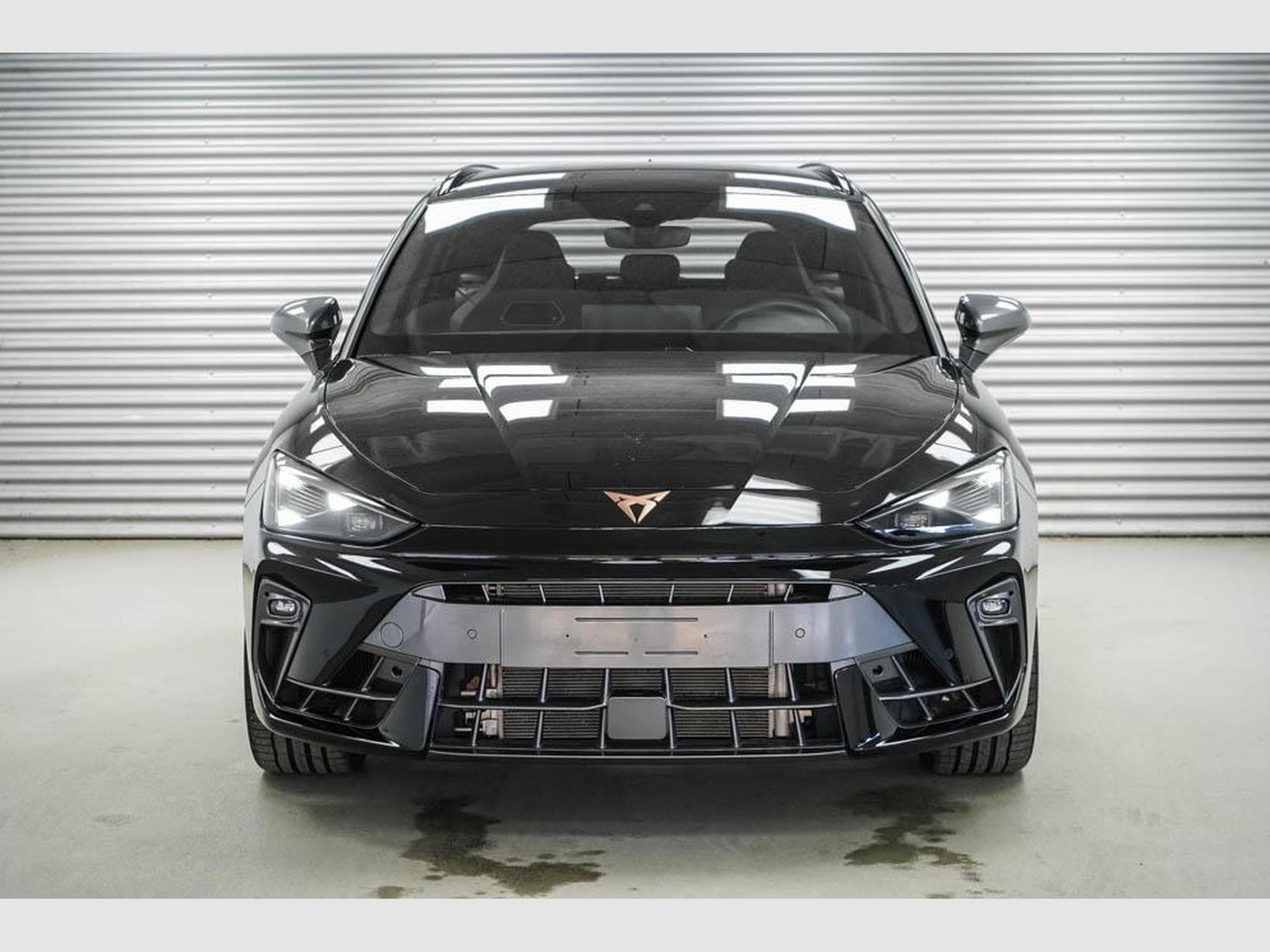 Cupra Leon ST 2,0 TSI (2025) - Photo 2
