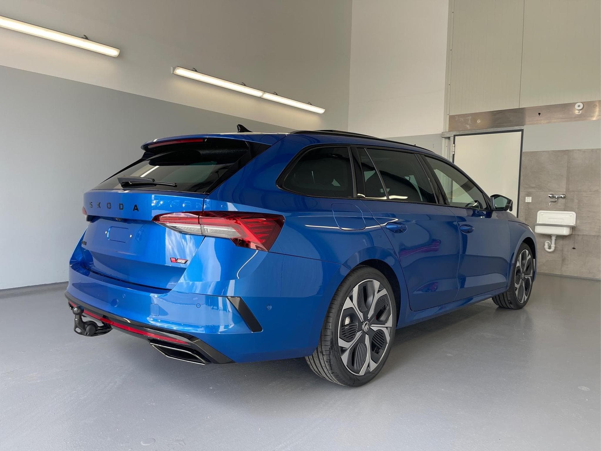 Skoda Octavia RS (2026) - Photo 4