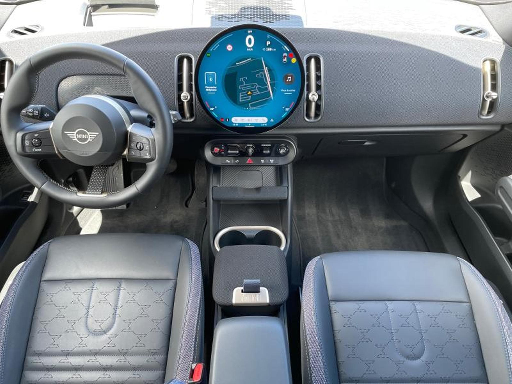 MINI Countryman Countryman C (2025) - Photo 9