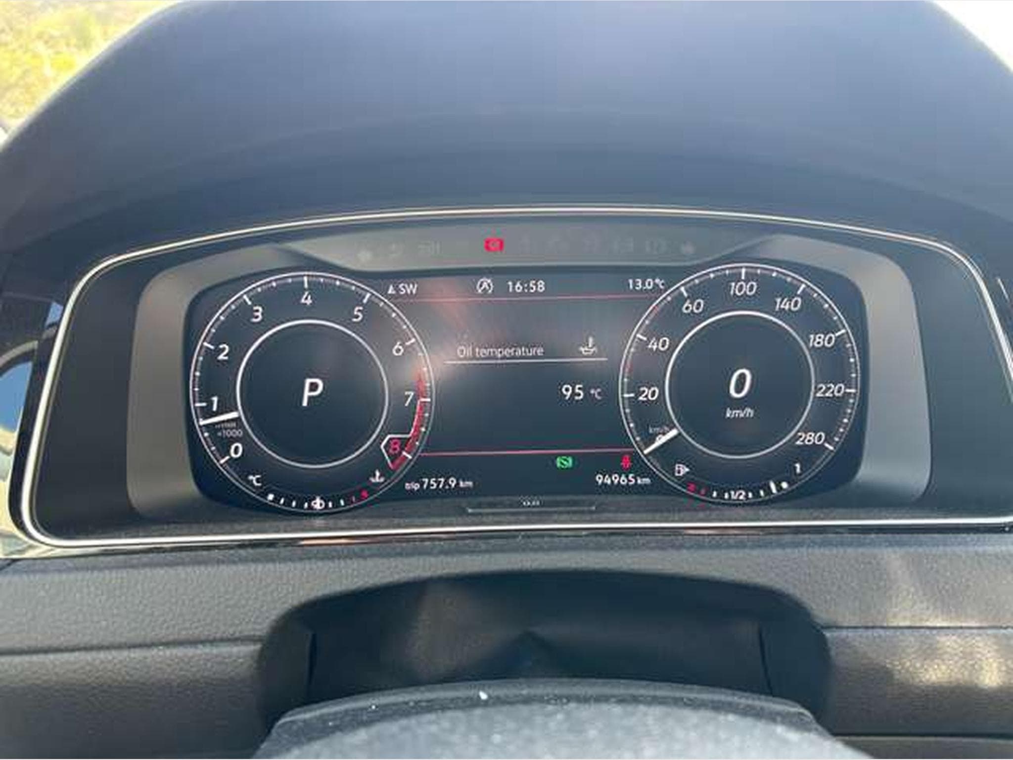 VW Golf Golf GTI Performance 300 PS 2.0 TSI OPF DSG (2019) - Photo 12