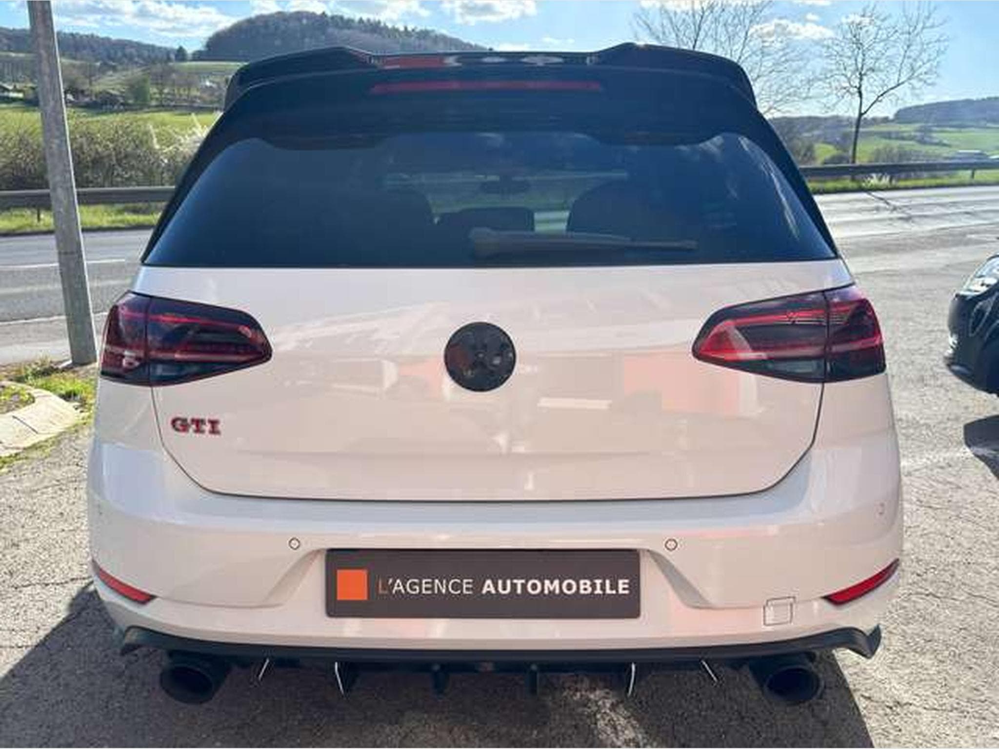 VW Golf Golf GTI Performance 300 PS 2.0 TSI OPF DSG (2019) - Photo 6