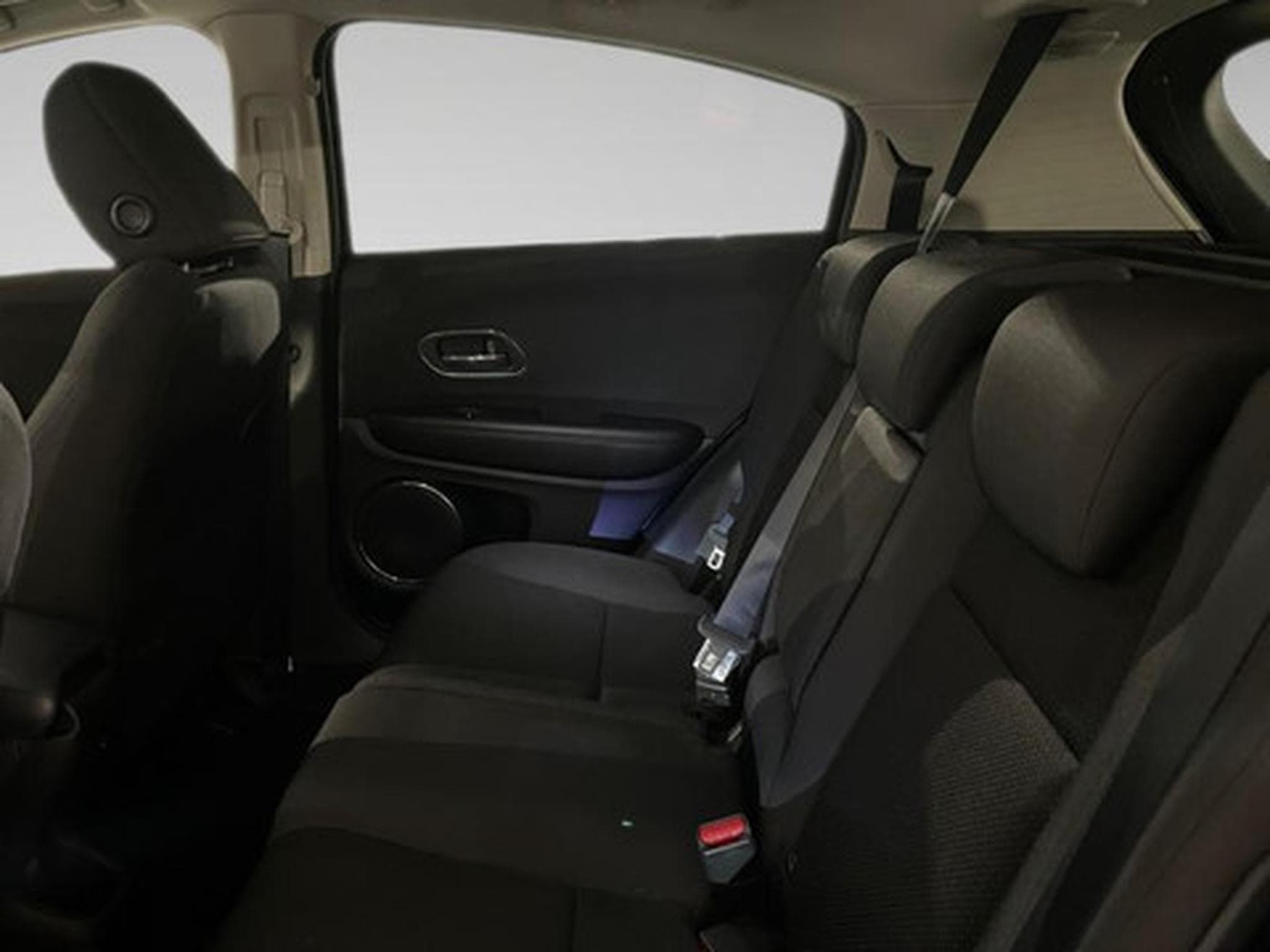 Honda HR-V 1.5 i-VTEC CVT Elegance (2019) - Photo 11