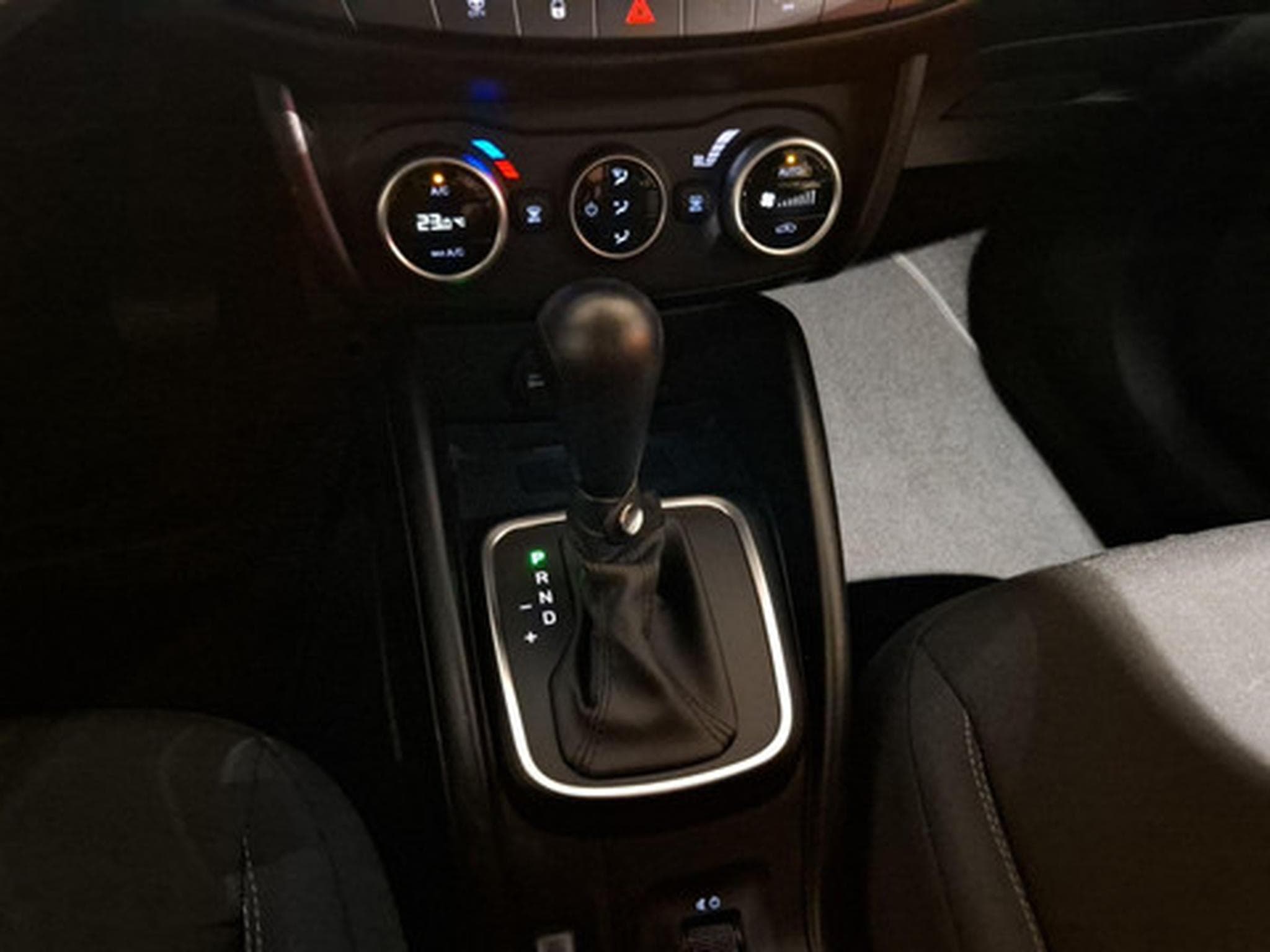 Fiat Tipo 1.5 HYBRID CROSS (2024) - Photo 10