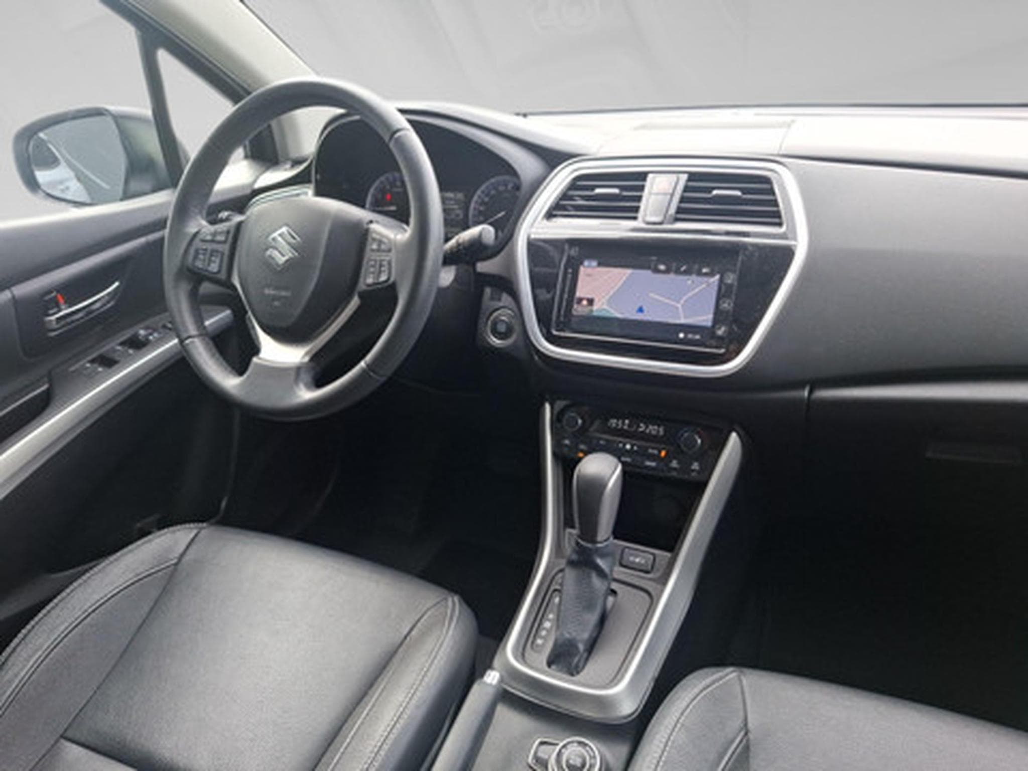 Suzuki S-Cross 1.4 Grand Luxe Xtra A/T 4x4 (2017) - Photo 7