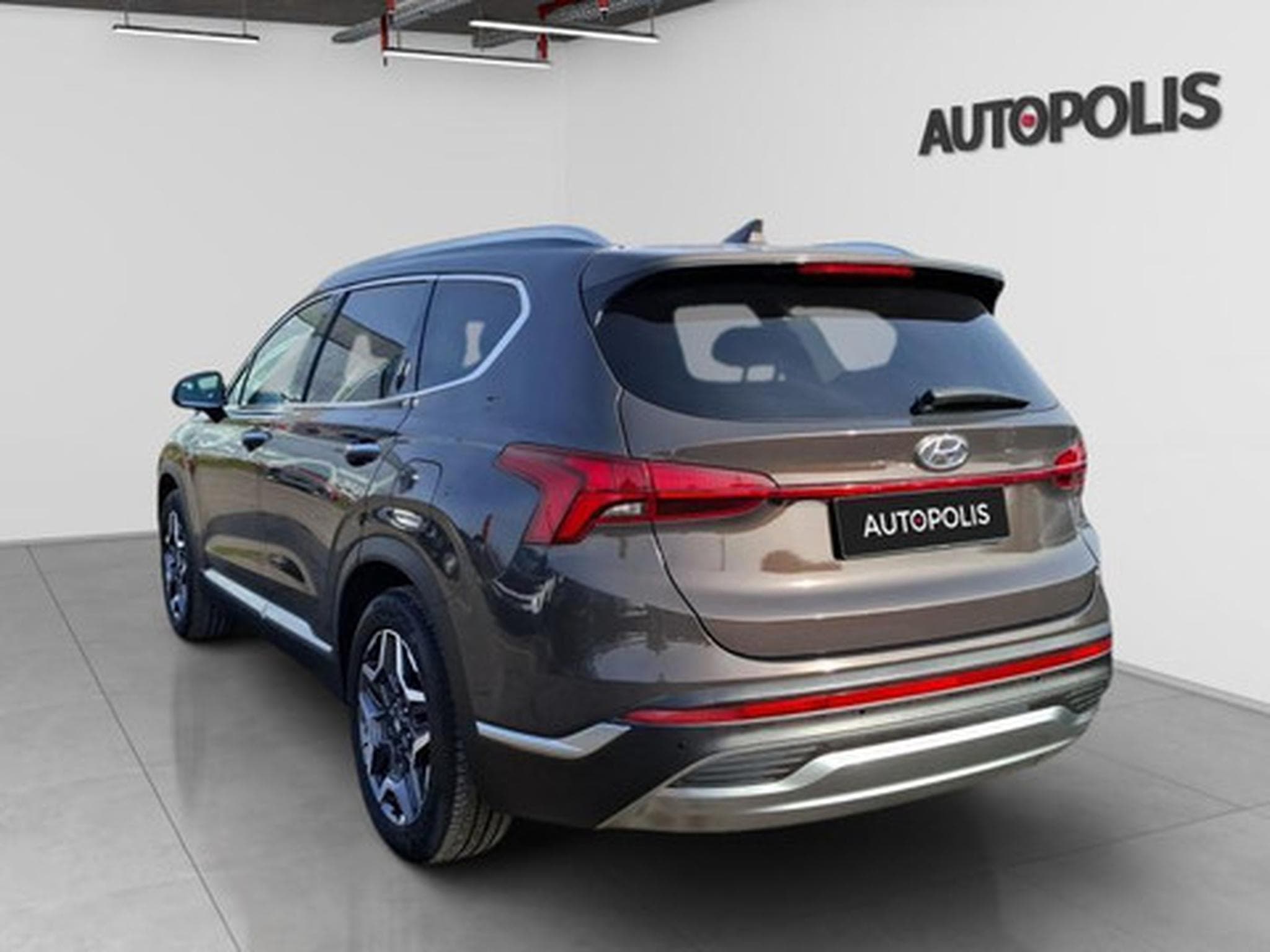 Hyundai Santa Fe 1.6 T-GDi Hybrid 4x4 Shine Aut. (2021) - Photo 19