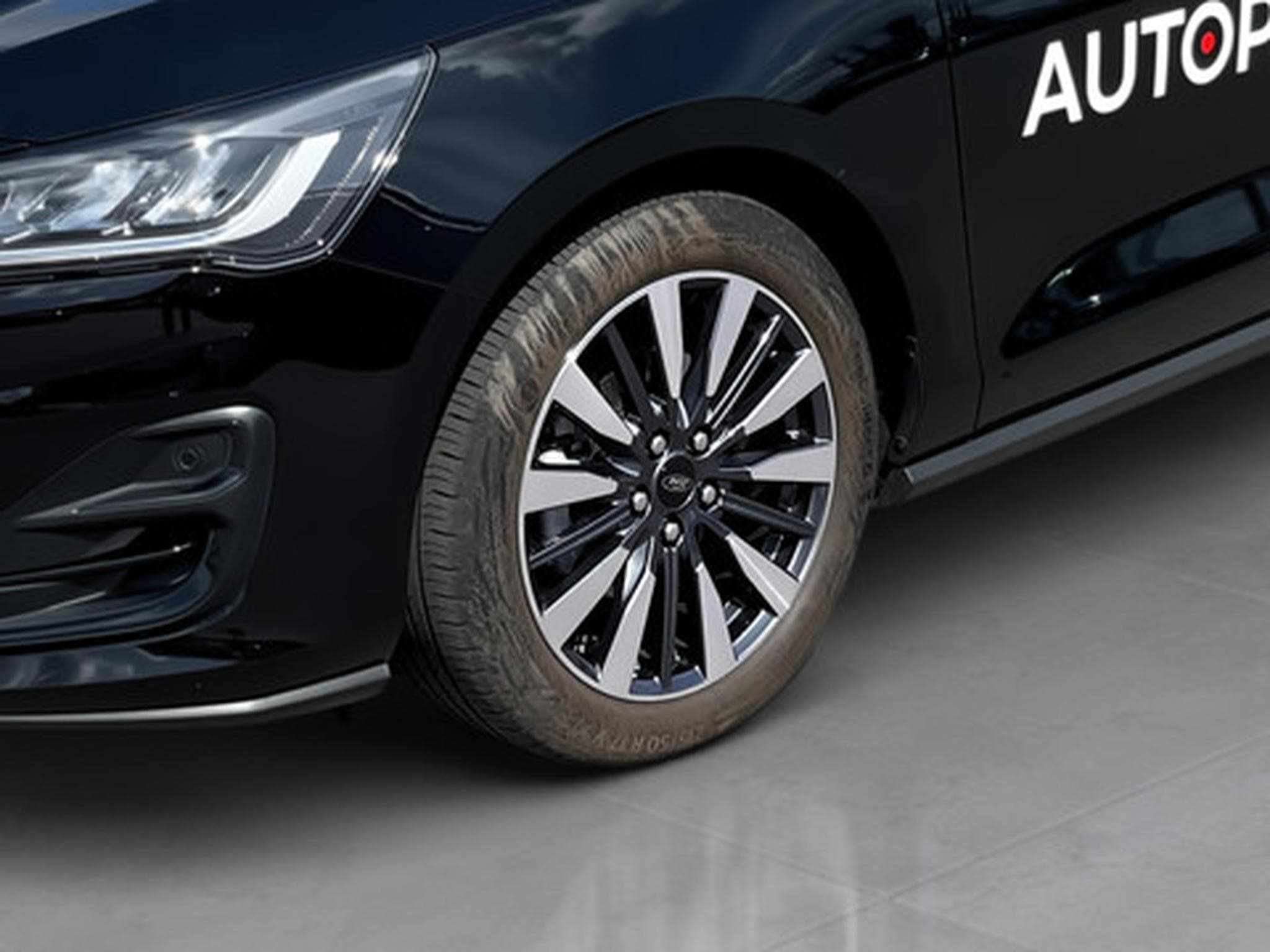 Ford Focus Titanium X (2024) - Photo 19