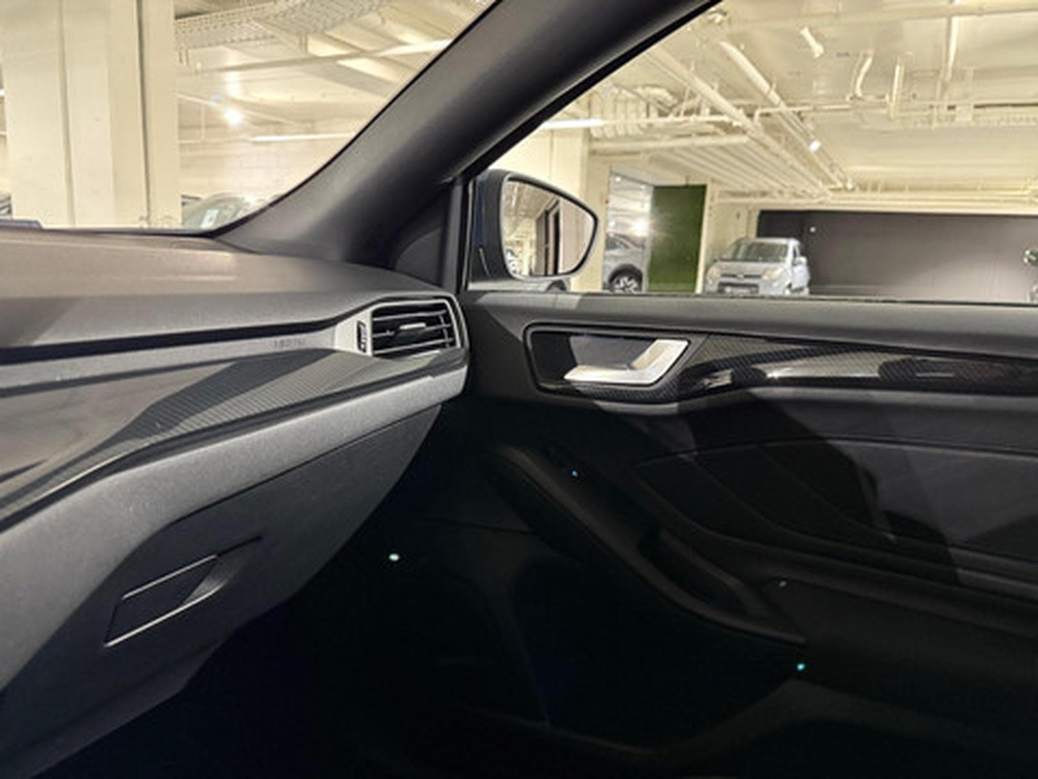 Ford Focus Clipper 1.0i EcoBoost MHEV 92kW ST-Line X (2023) - Photo 8