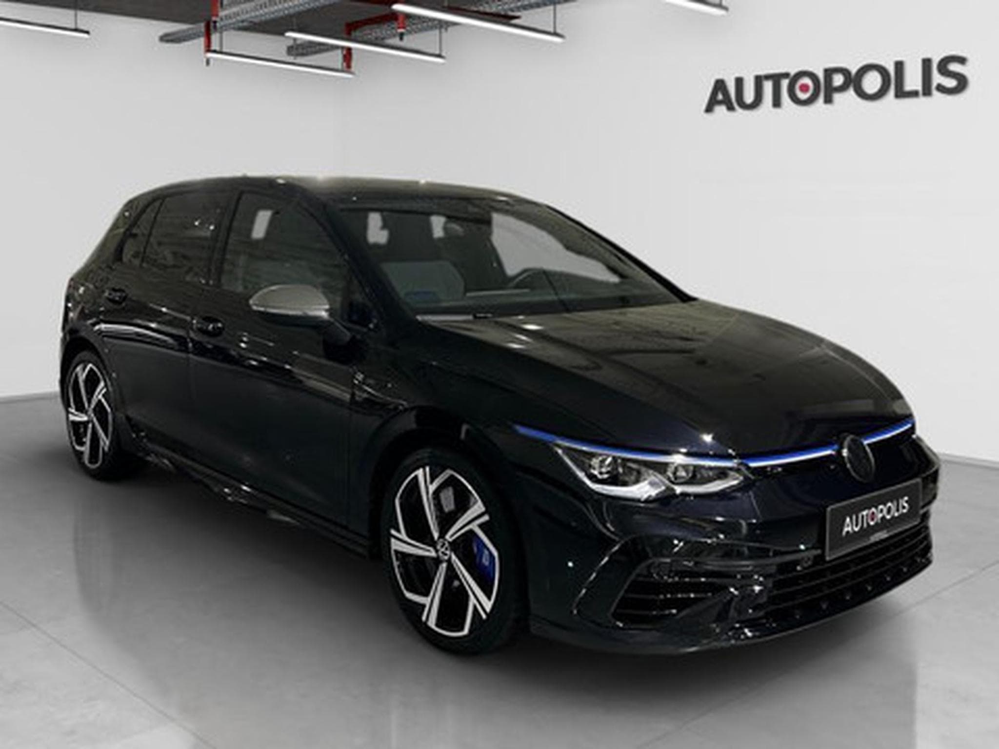 VW Golf 2.0 TSI 235kW R DSG (2023) - Photo 16