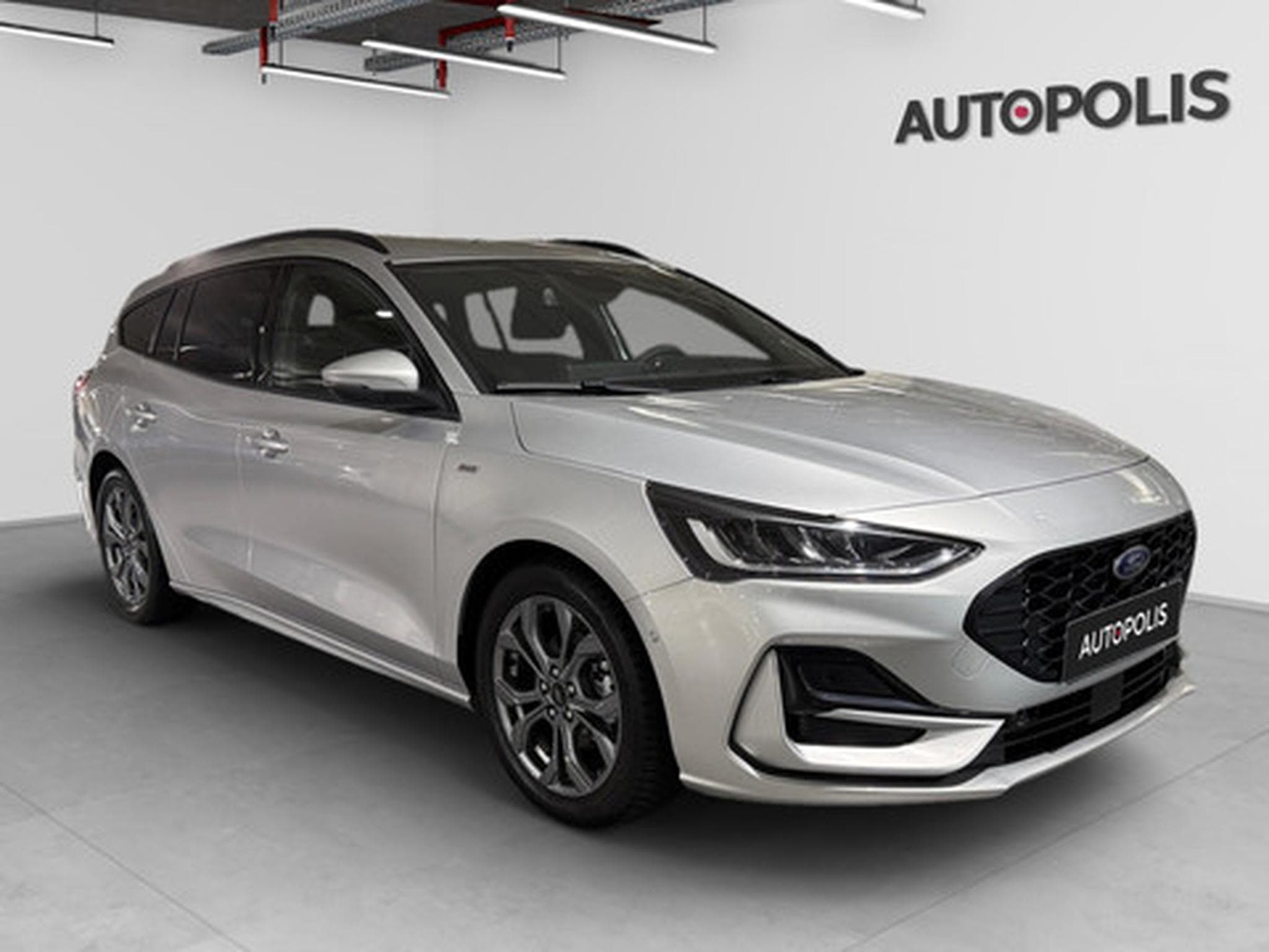 Ford Focus Clipper 1.0i EcoBoost MHEV 92kW ST-Line X (2023) - Photo 18
