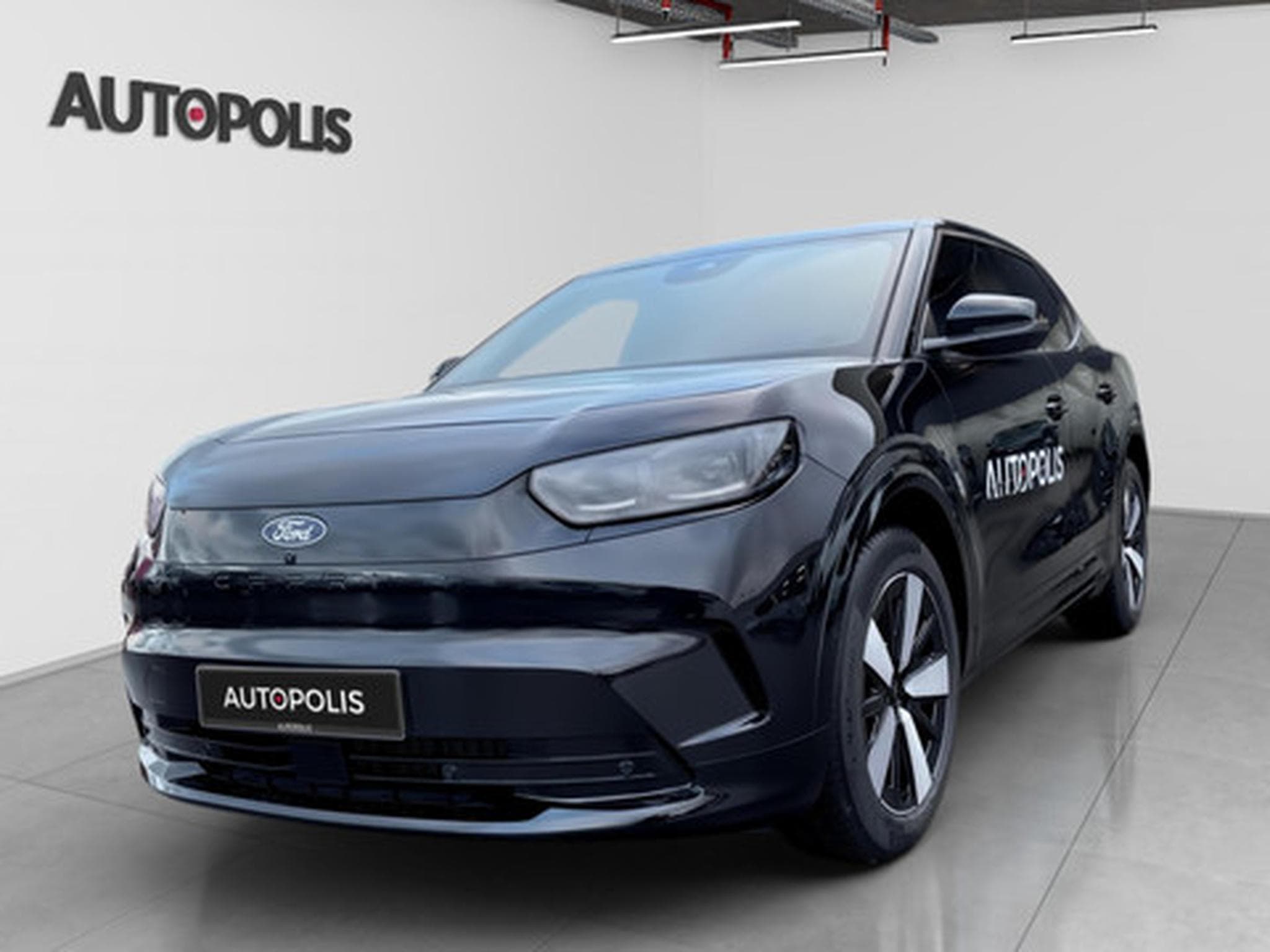 Ford Capri 79kWh Extended Range AWD (2024) - Photo 17