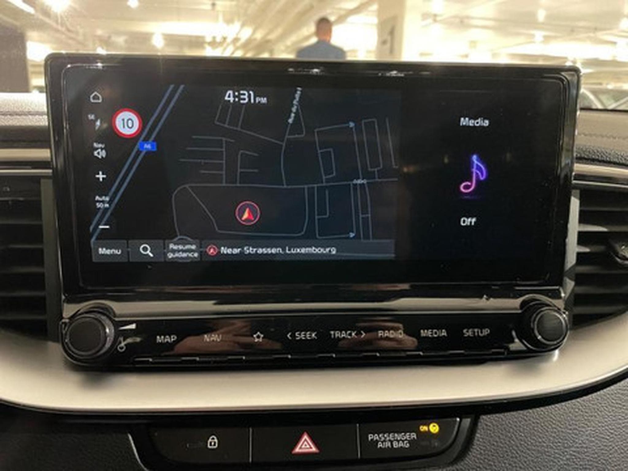 Kia Ceed Pulse 1.0 T-GDI 120 MHEV DCT ISG (2024) - Photo 3