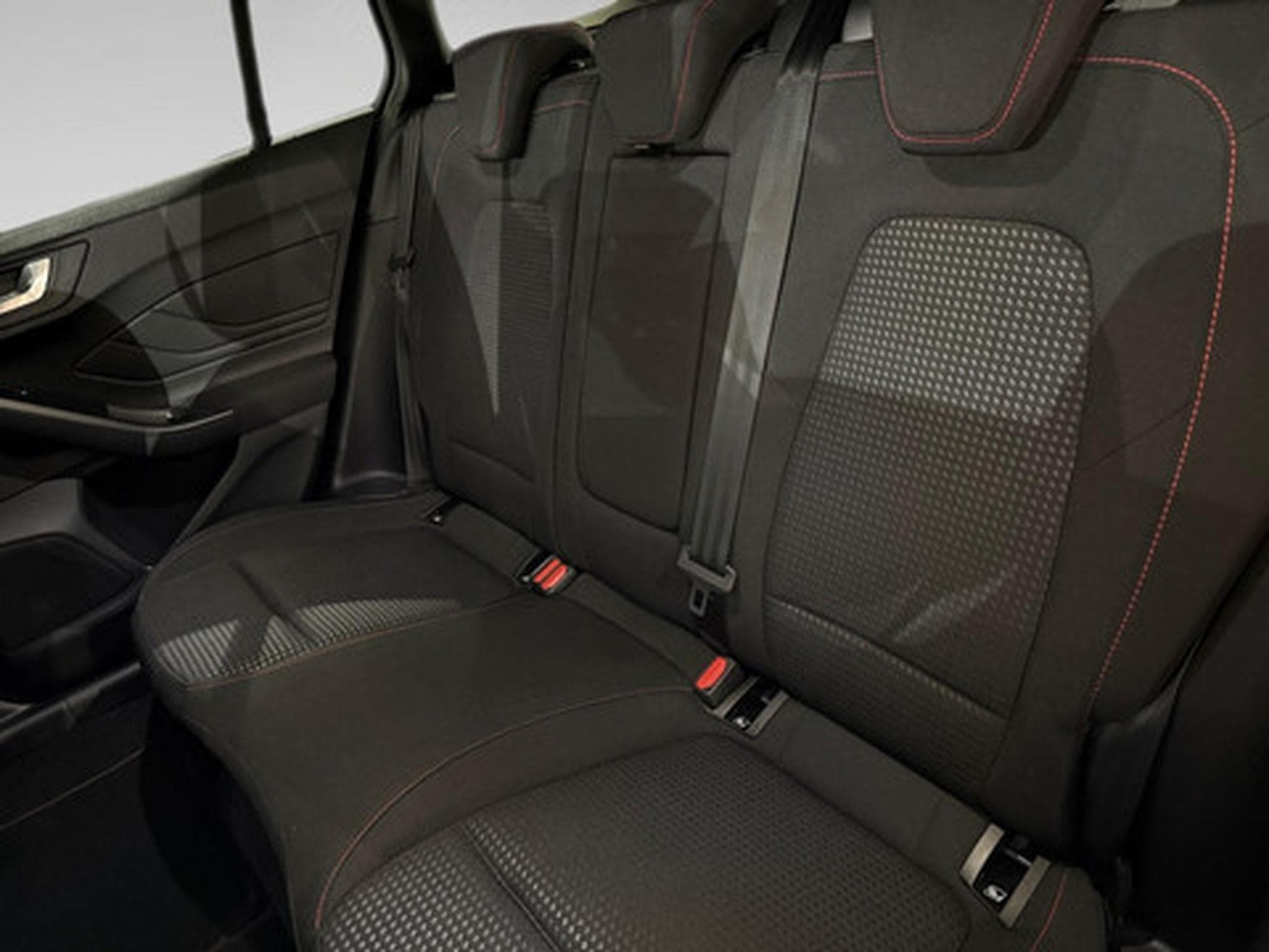Ford Focus Clipper 1.0i EcoBoost MHEV 92kW ST-Line X (2023) - Photo 10
