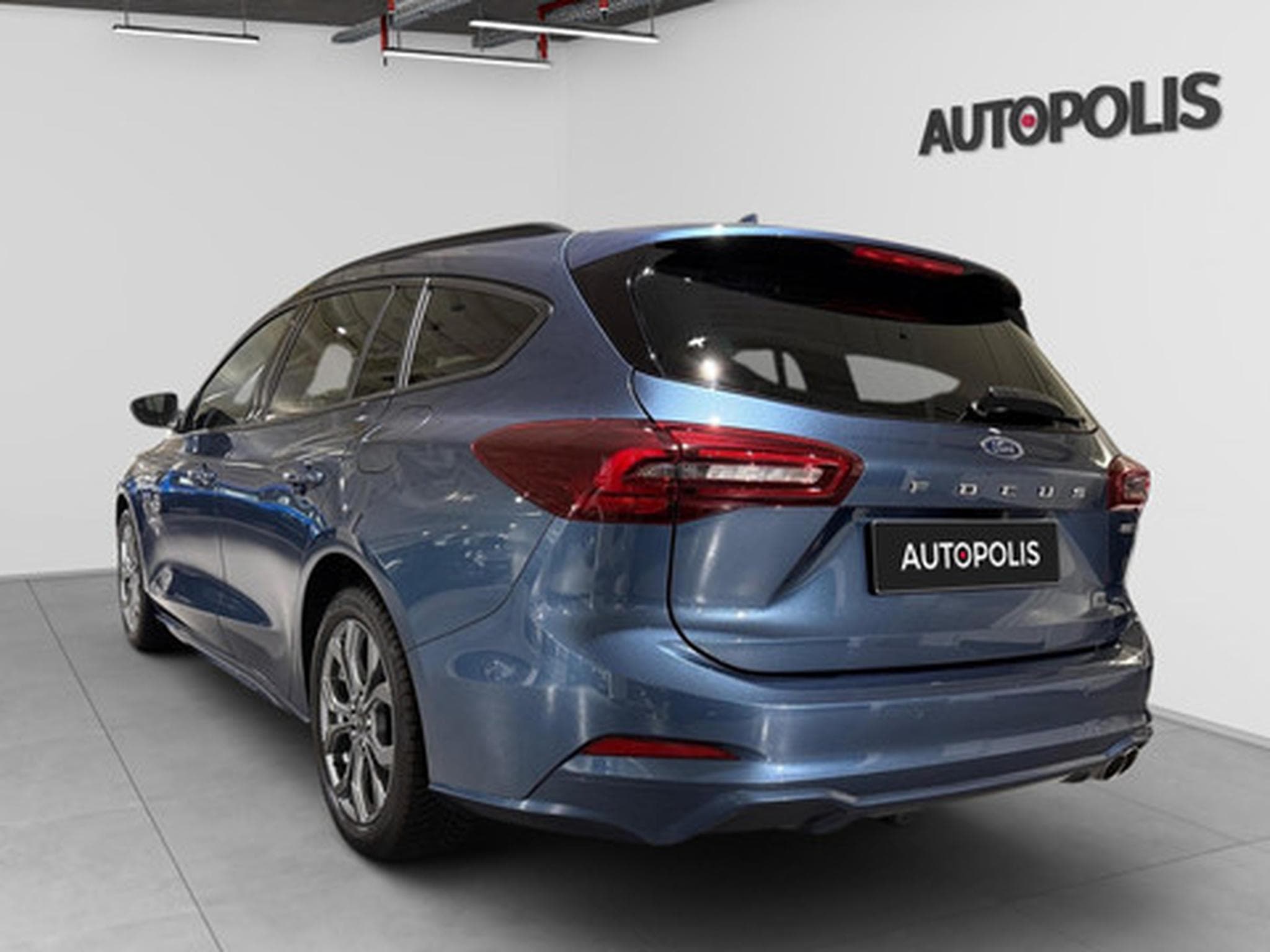 Ford Focus Clipper 1.0i EcoBoost MHEV 92kW ST-Line X (2023) - Photo 17