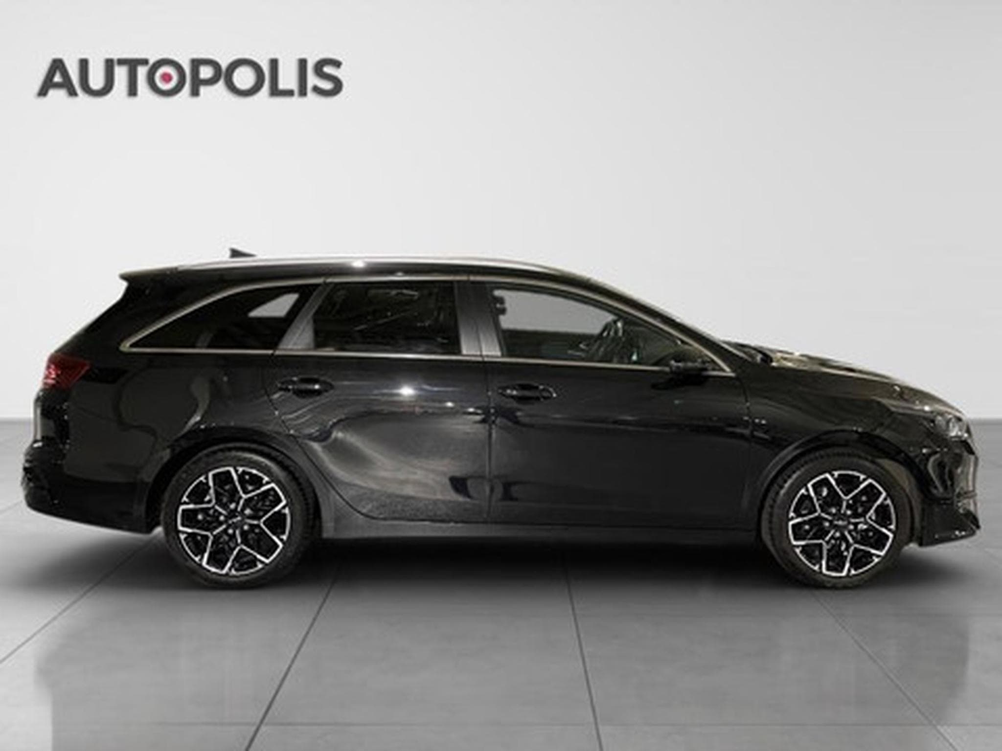 Kia Ceed Sw Sportswagon 73kw 100HP Style Edition 1.0 T-GDI 100 HP (2024) - Photo 16