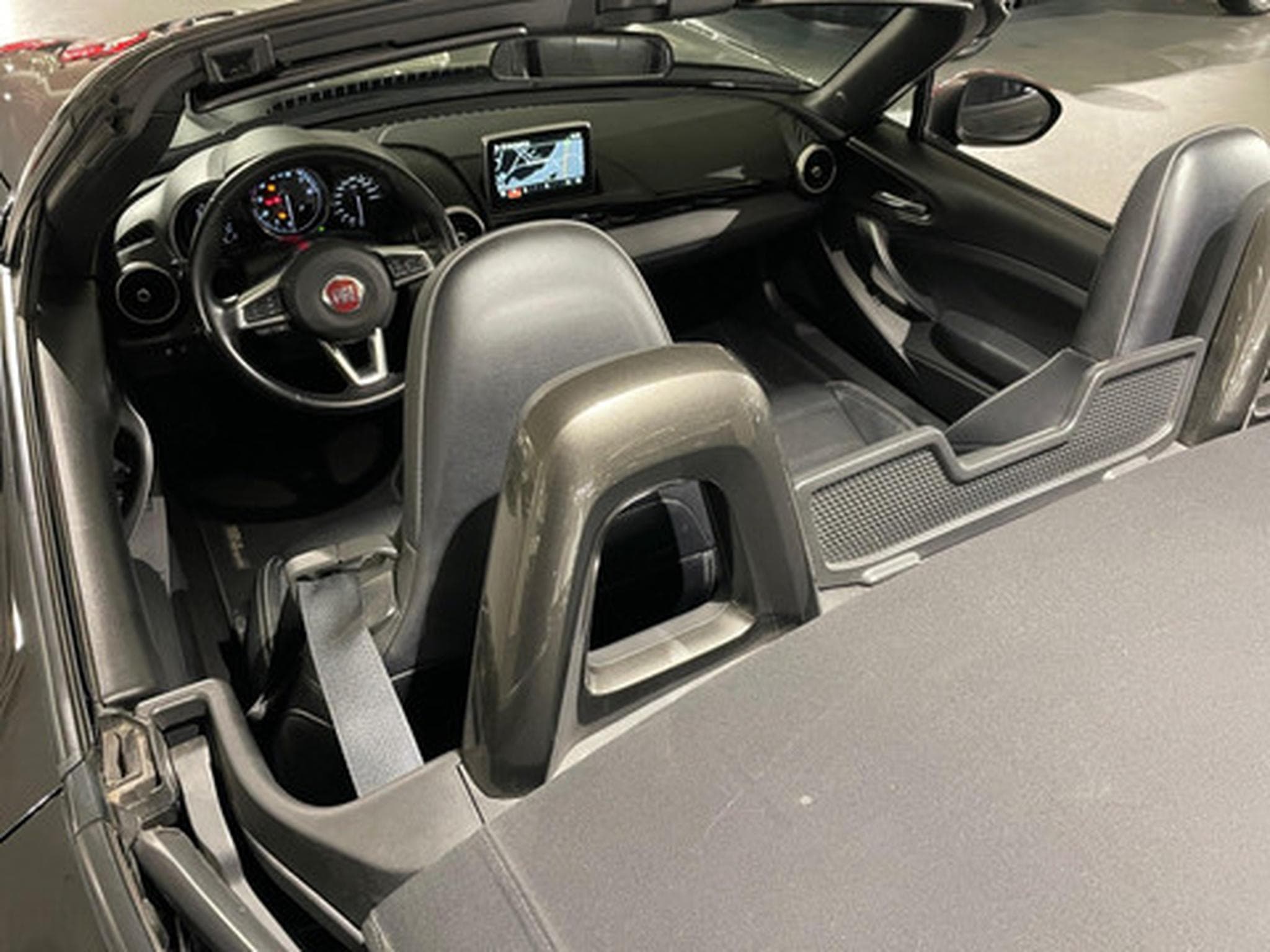 Fiat 124 Spider 124 SPIDER LUSSO 1.4 Multiair 140 pk Aut (2019) - Photo 13