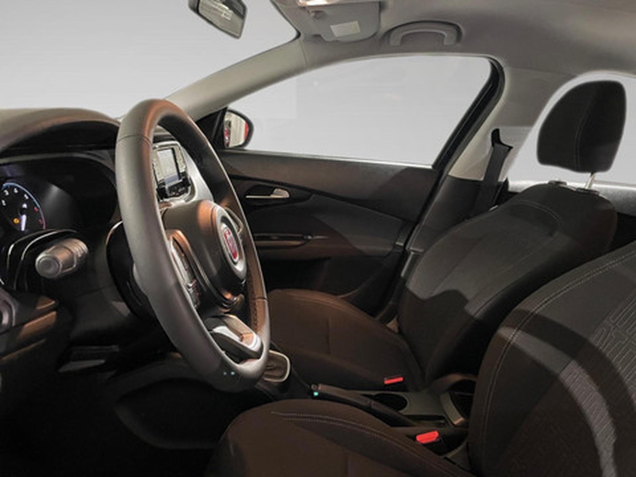 Fiat Tipo 1.5 Hybrid 130 DCT7 (2024) - Photo 4