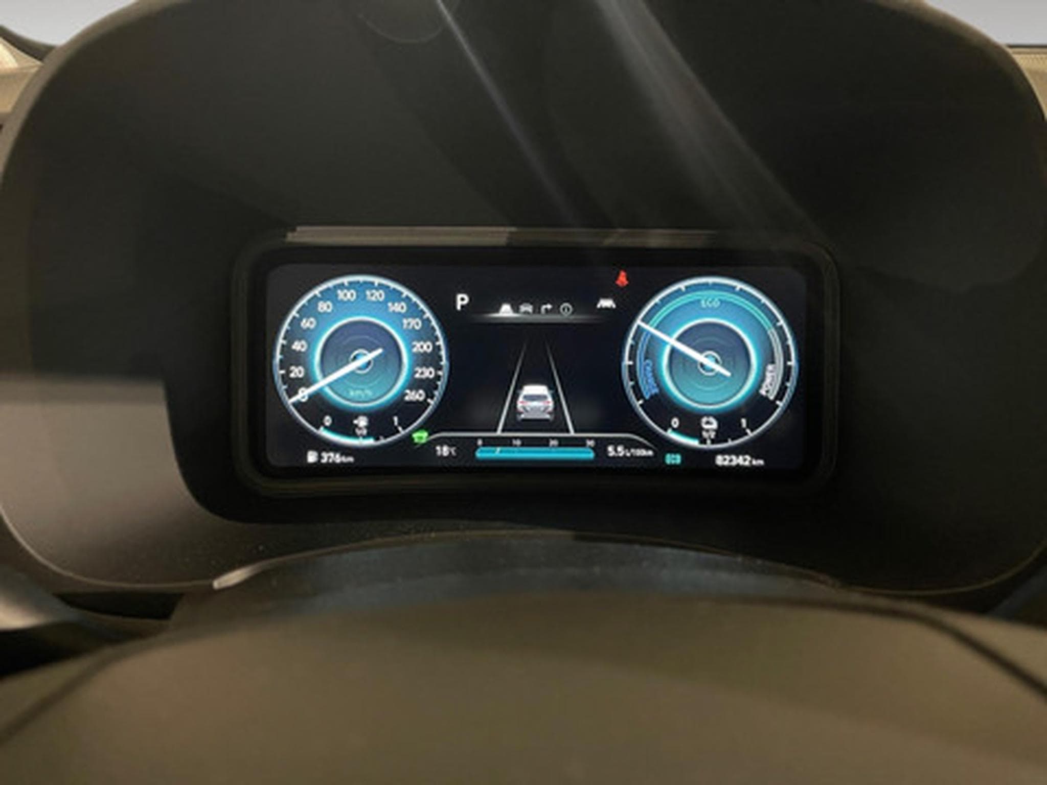 Hyundai Kona 1.6 GDi Hybrid Techno 6-DCT (2023) - Photo 2