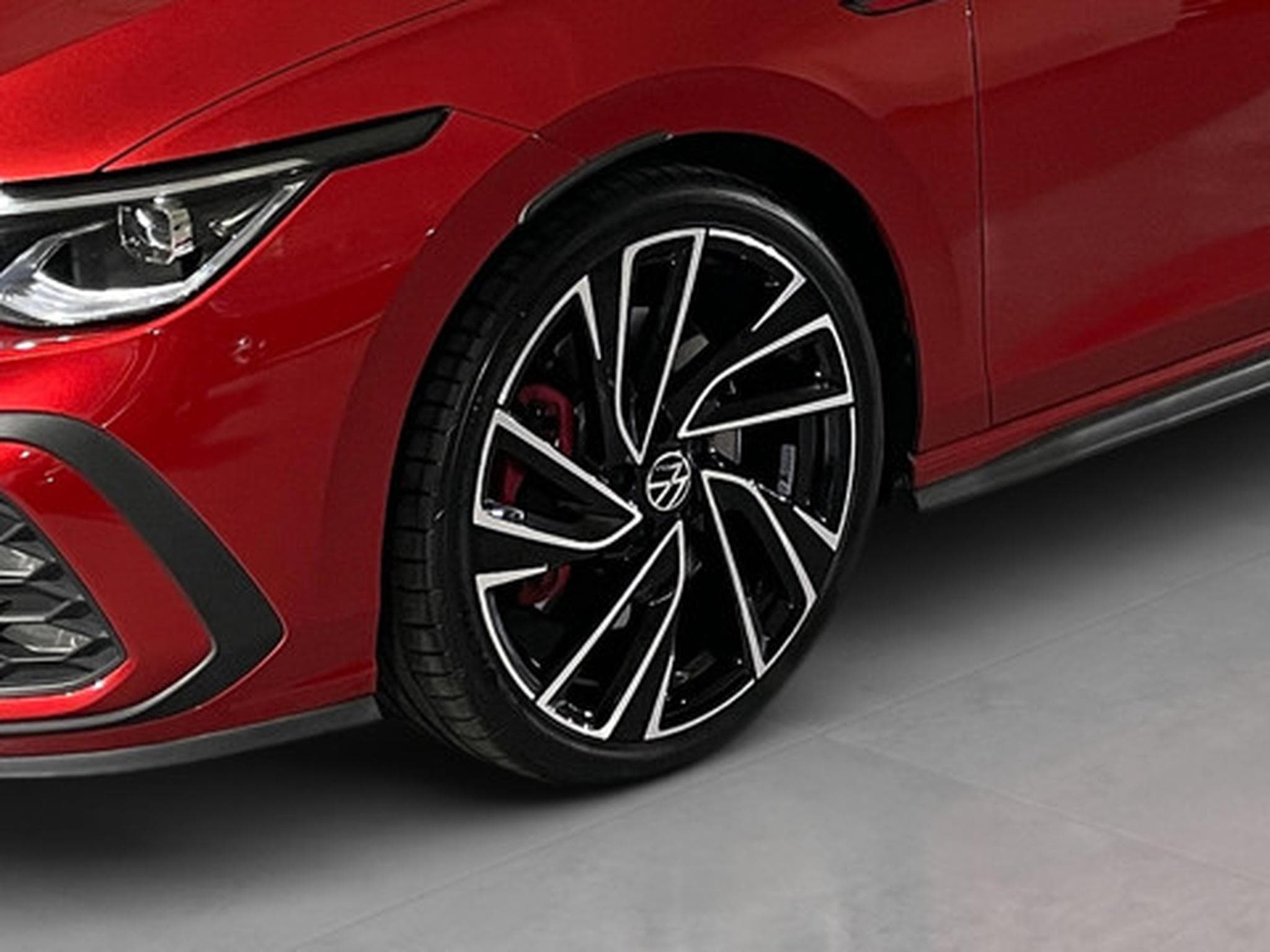VW Golf 2.0 TSI GTI (2022) - Photo 20