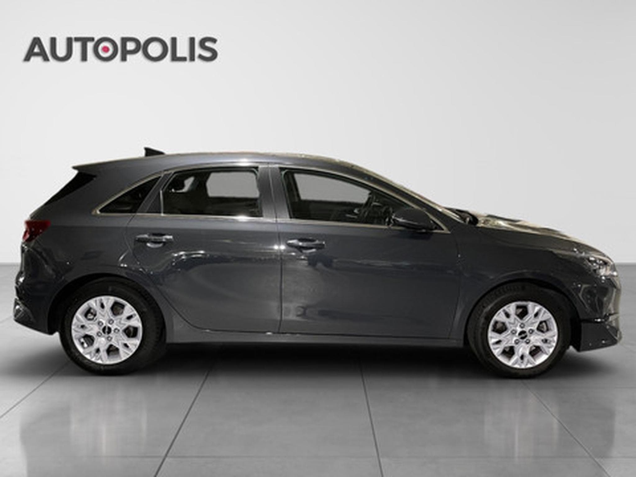 Kia Ceed Pulse 1.0 T-GDI 120 MHEV DCT ISG (2024) - Photo 16