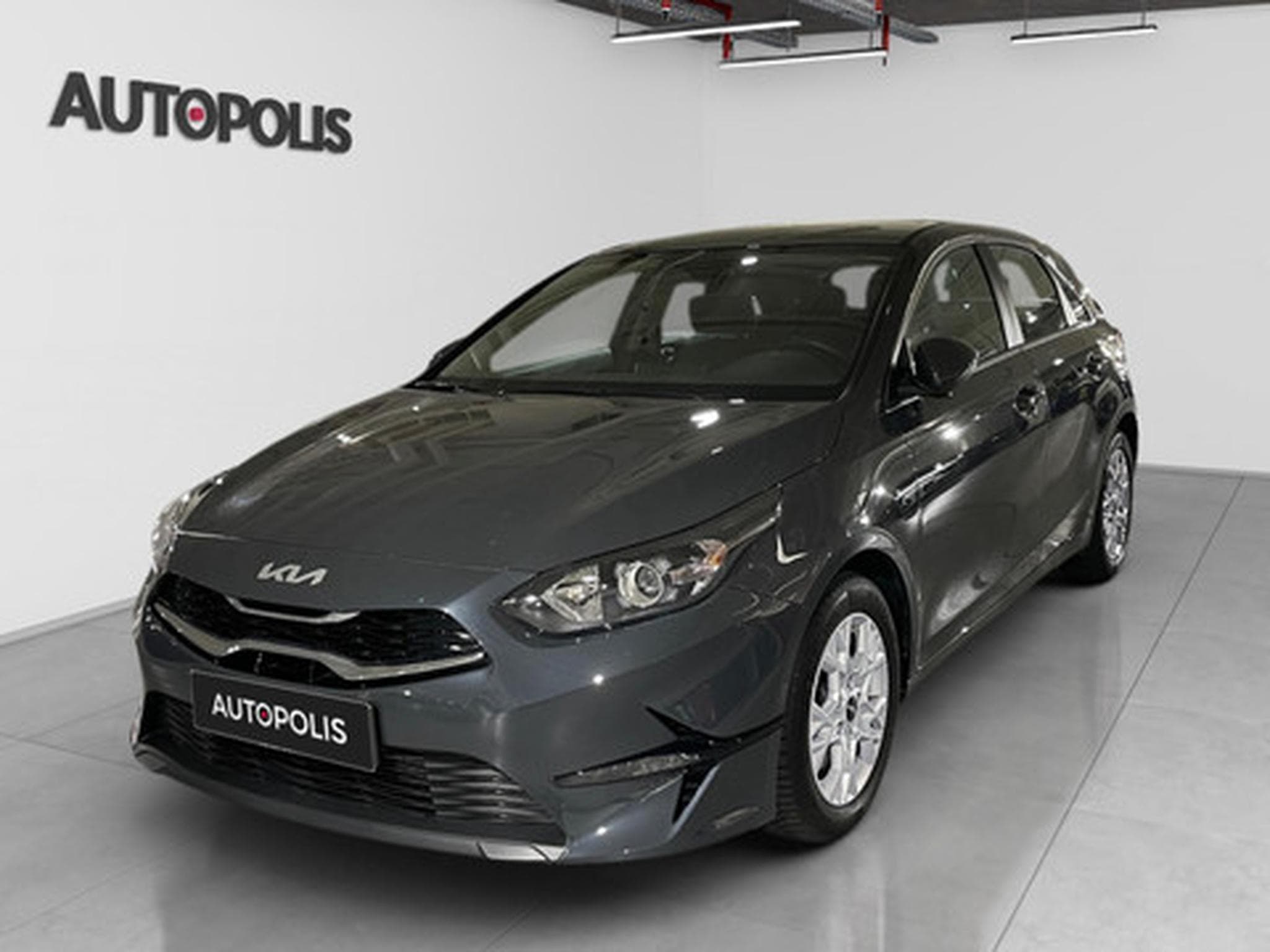 Kia Ceed Pulse 1.0 T-GDI 120 MHEV DCT ISG (2024) - Photo 17