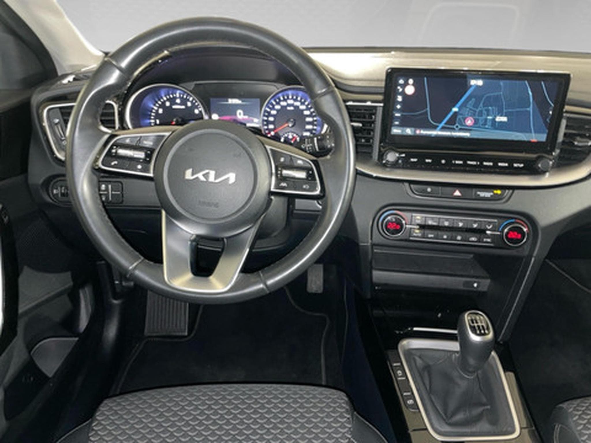 Kia Ceed Pulse 1.0 T-GDI 120 MHEV DCT ISG (2024) - Photo 6