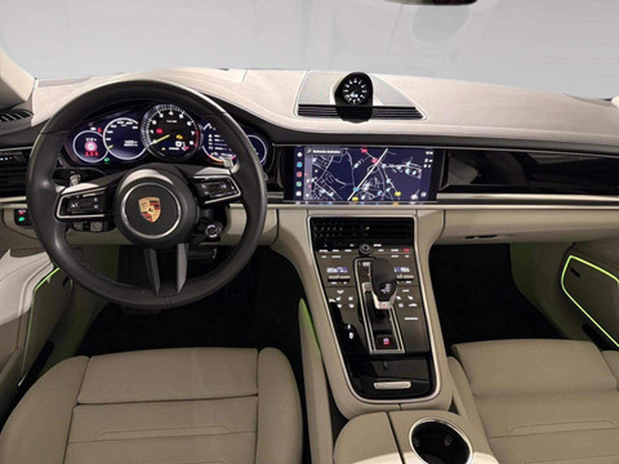 Porsche Panamera 2.9 Sport Turismo 4 E-Hybrid (2023) - Photo 5