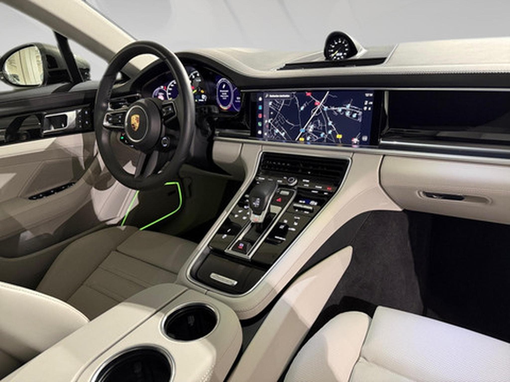 Porsche Panamera 2.9 Sport Turismo 4 E-Hybrid (2023) - Photo 7