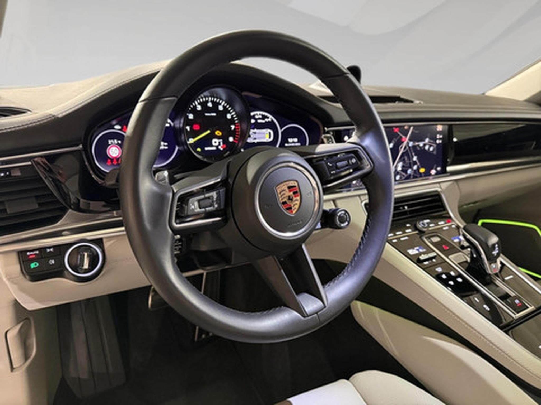 Porsche Panamera 2.9 Sport Turismo 4 E-Hybrid (2023) - Photo 8