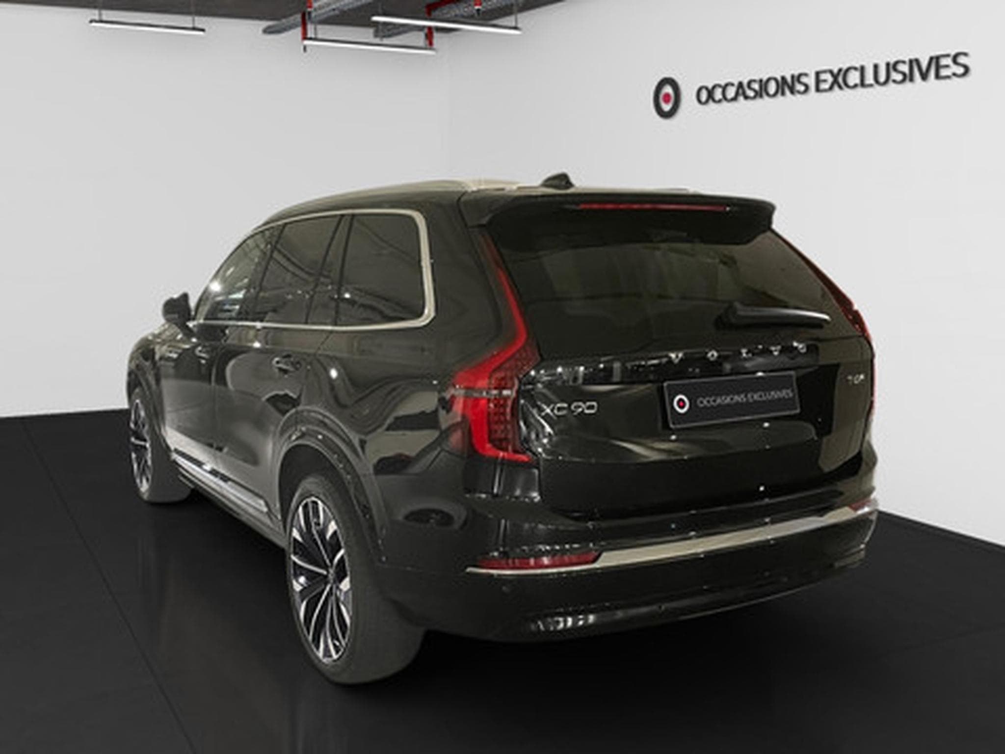 Volvo XC90 2.0 T8 4WD Plus Dark Aut. (2025) - Photo 22