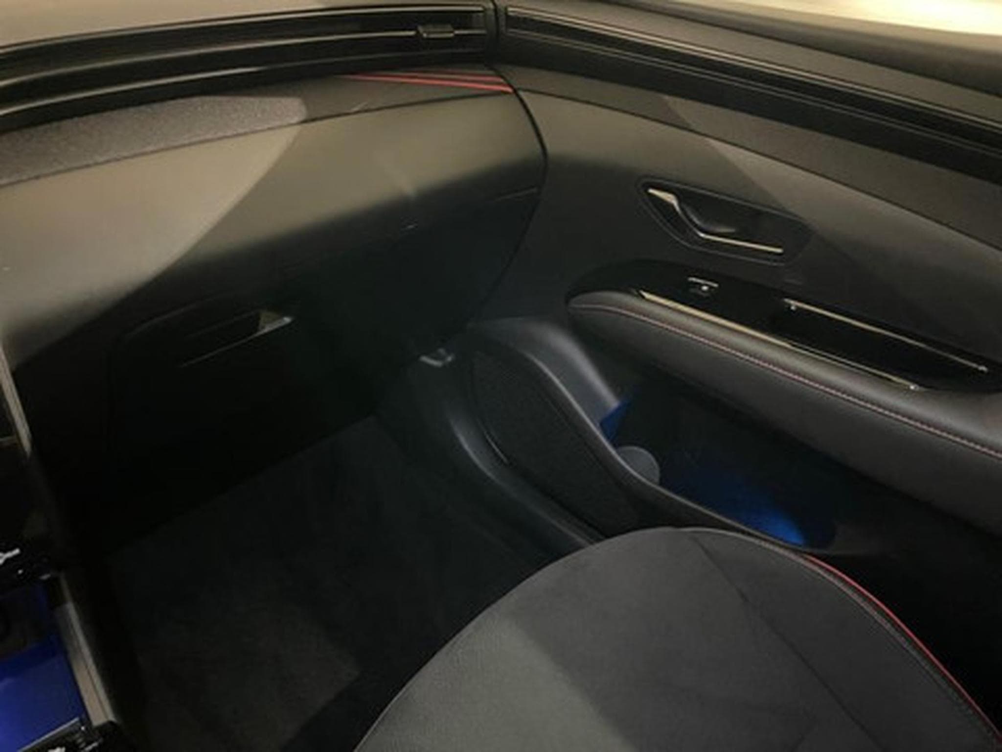 Hyundai Tucson 1.6 T-GDi Plug-in Hybrid 4x4 Shine (2024) - Photo 8